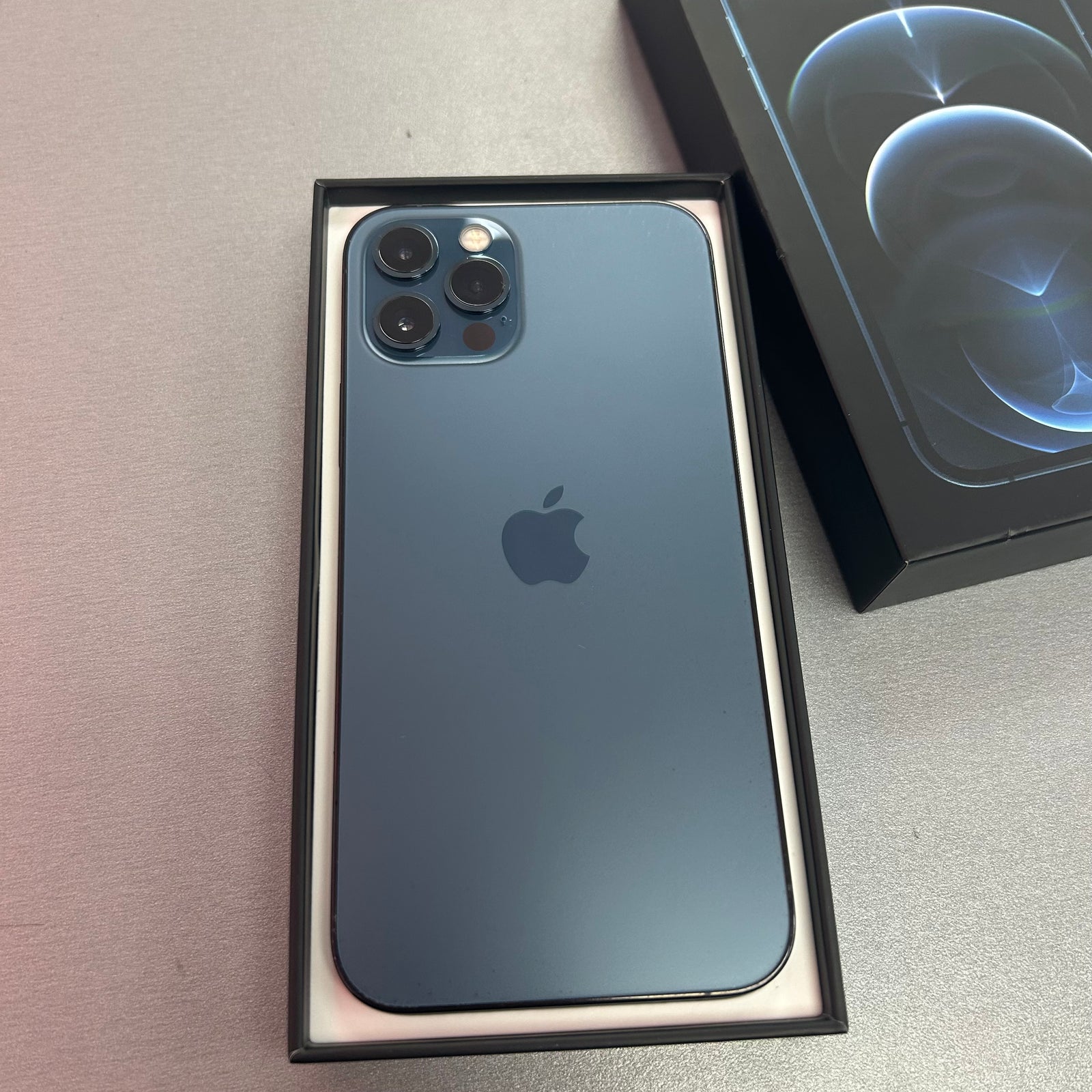 Apple iPhone 12 Pro 128GB Pacific Blue - 100% Battery Health