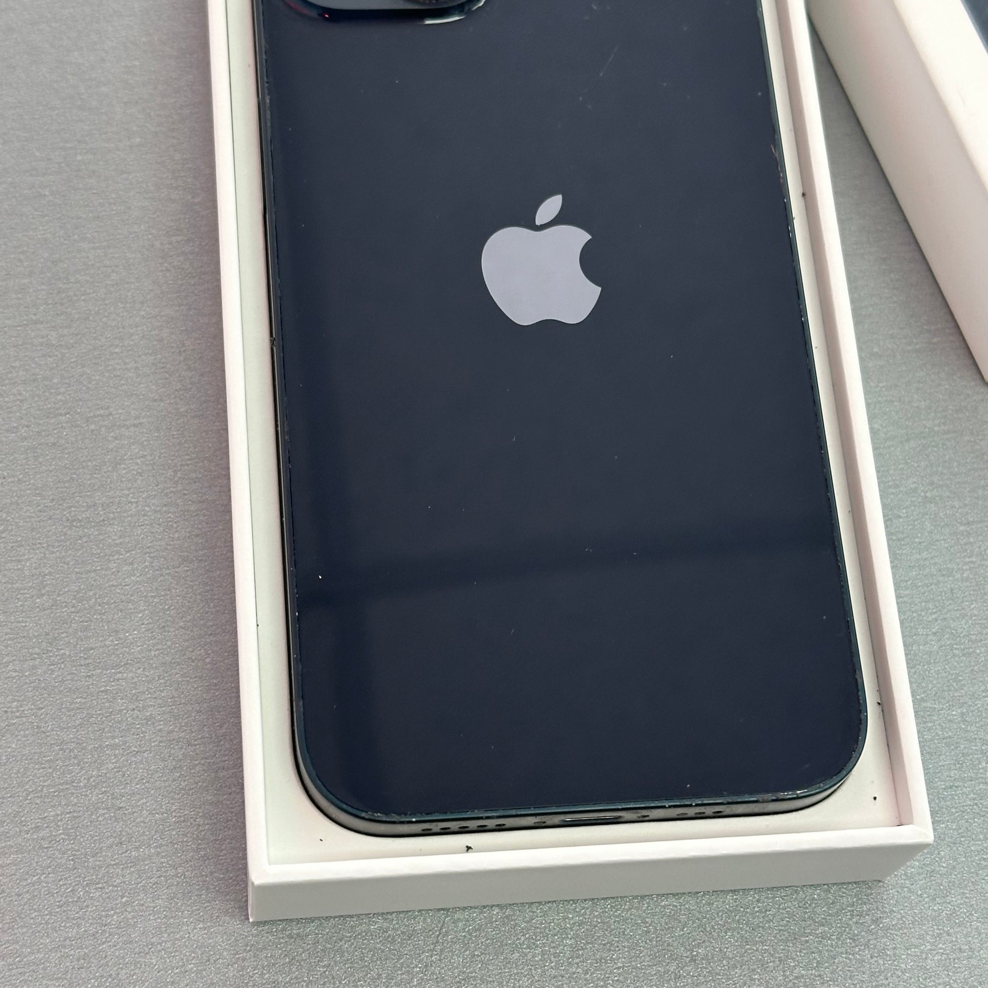 Apple iPhone 14 128GB Midnight - 100% Battery Health
