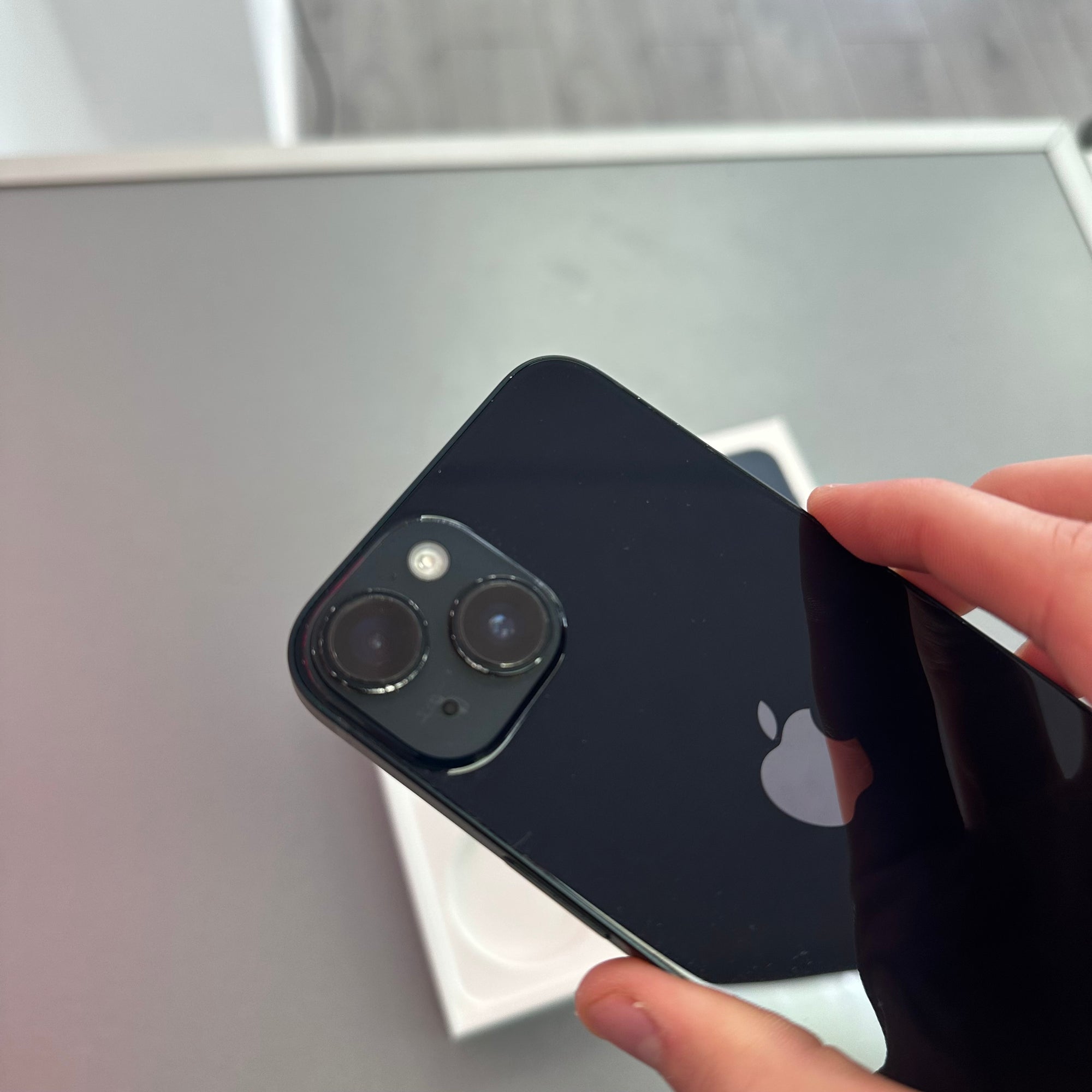 Apple iPhone 14 128GB Midnight - 100% Battery Health
