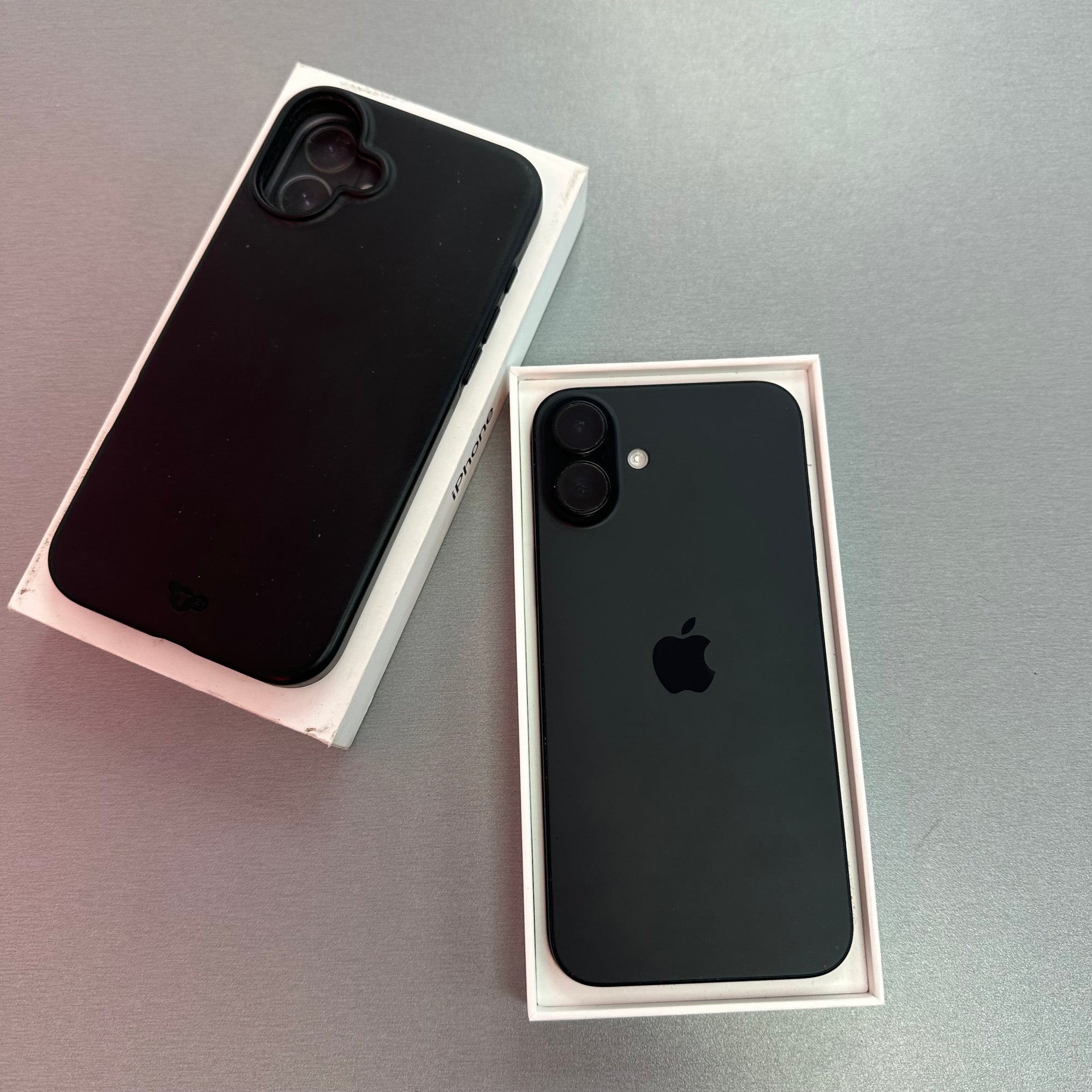 Apple iPhone 16 Plus 128GB Black 93% Battery Health