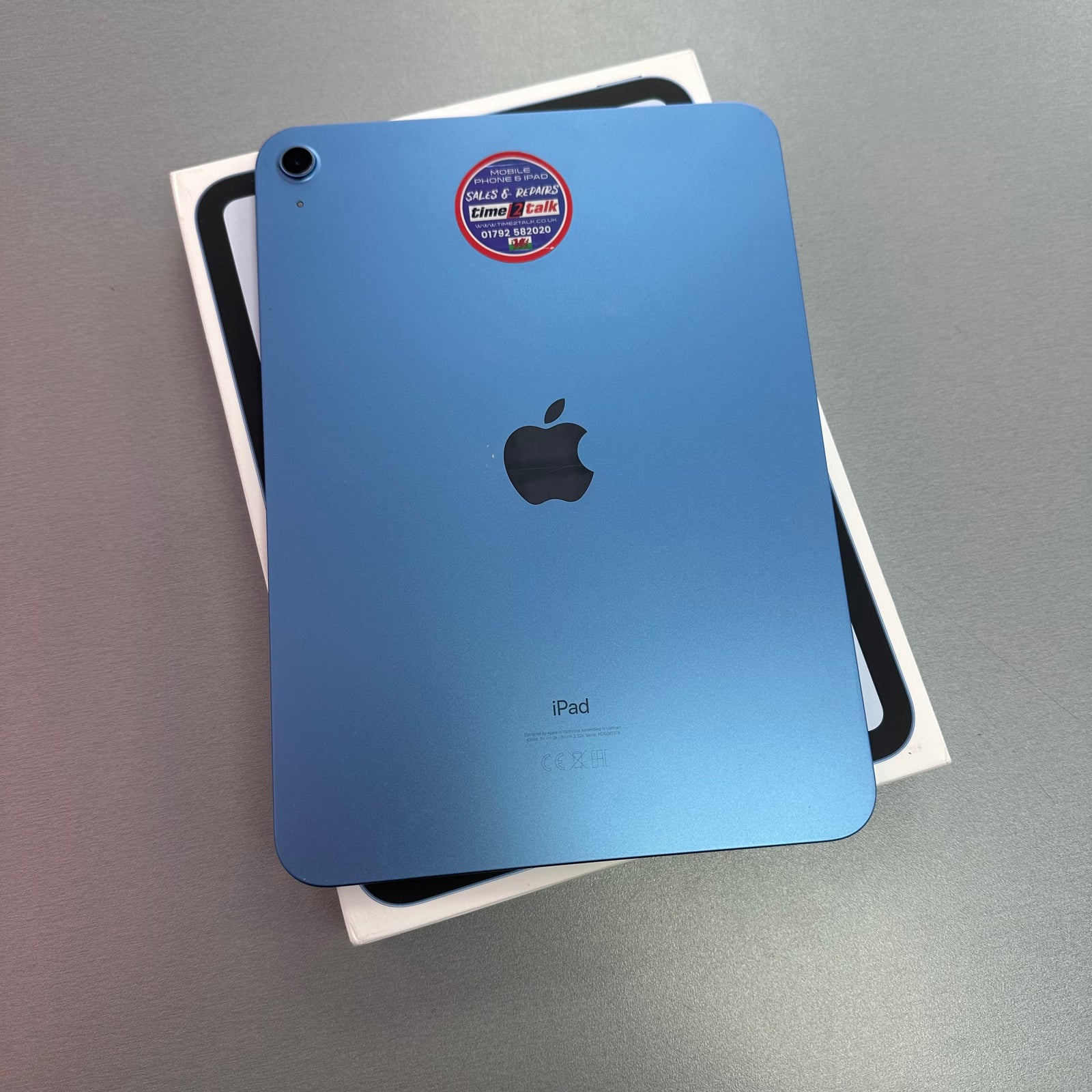 Apple iPad 10th Generation 64GB Blue Wi-Fi