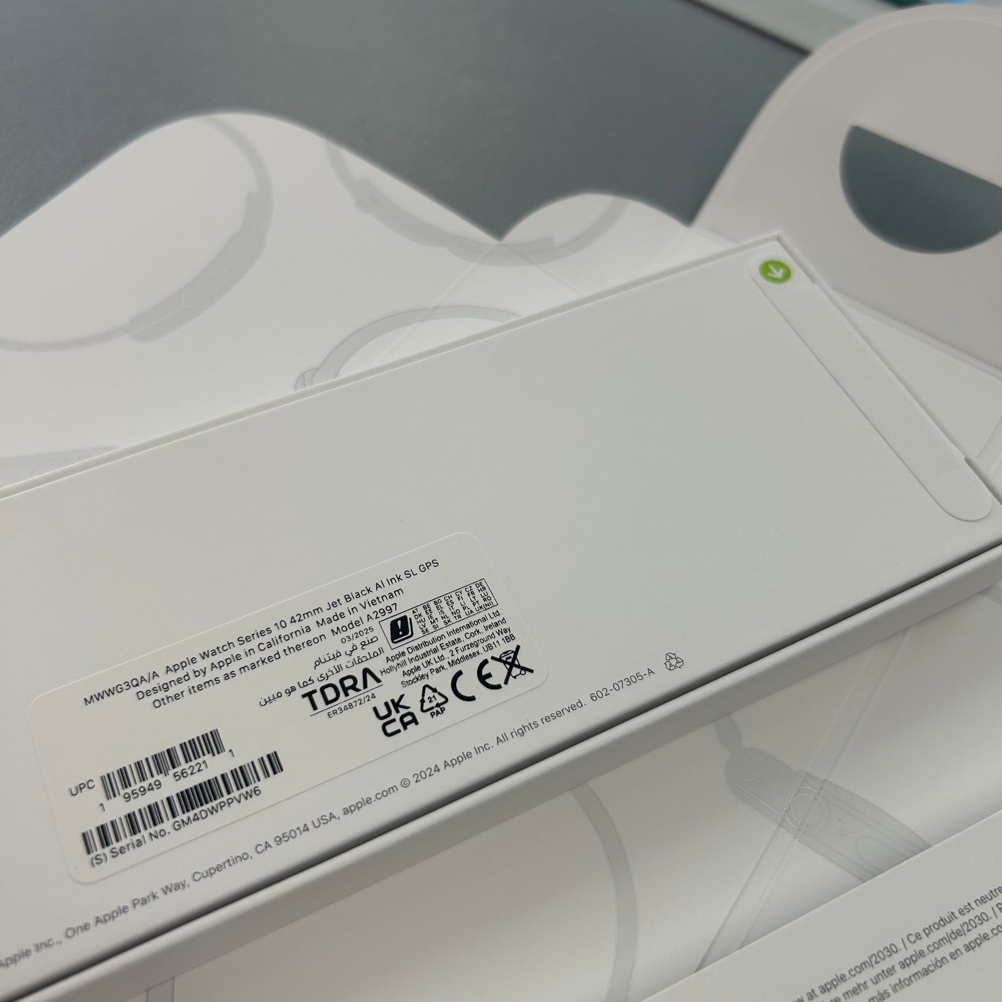 New Apple Watch Series 10, 42mm GPS Jet Black Aluminium Case