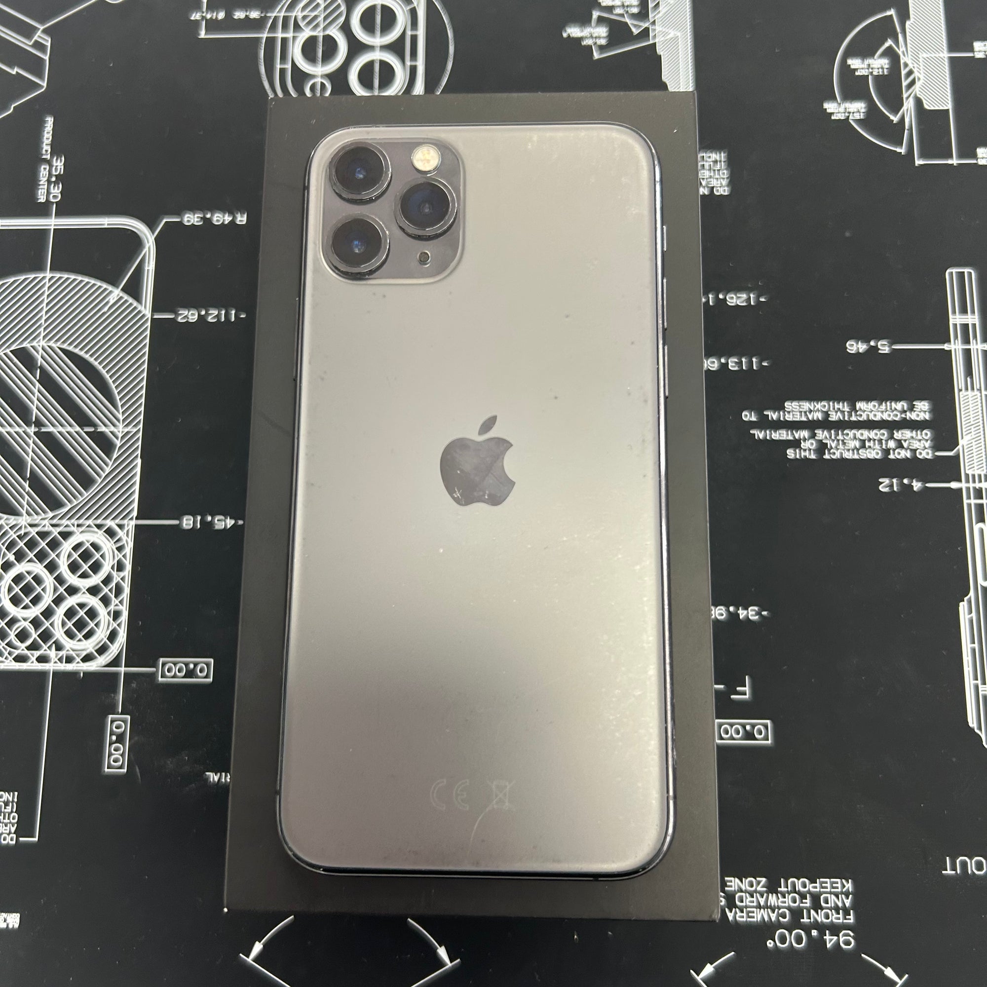 Apple iPhone 11 Pro Graphite  64GB -100% Battery Health