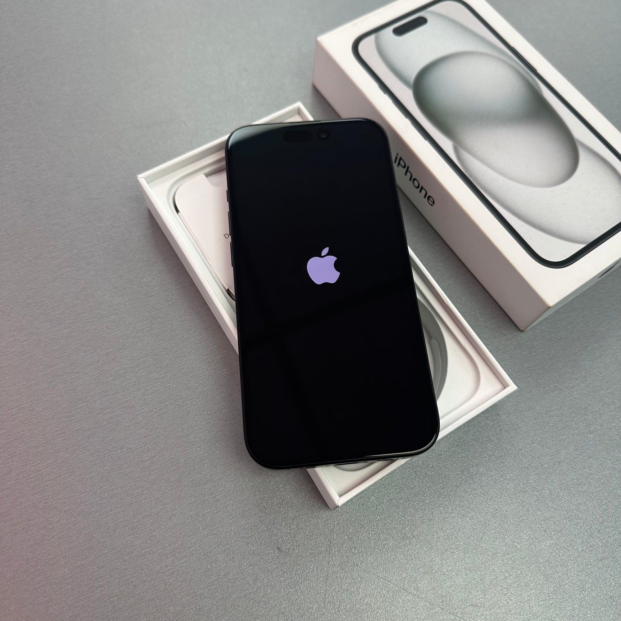 Apple iPhone 15 128GB Black - 92% Battery Health