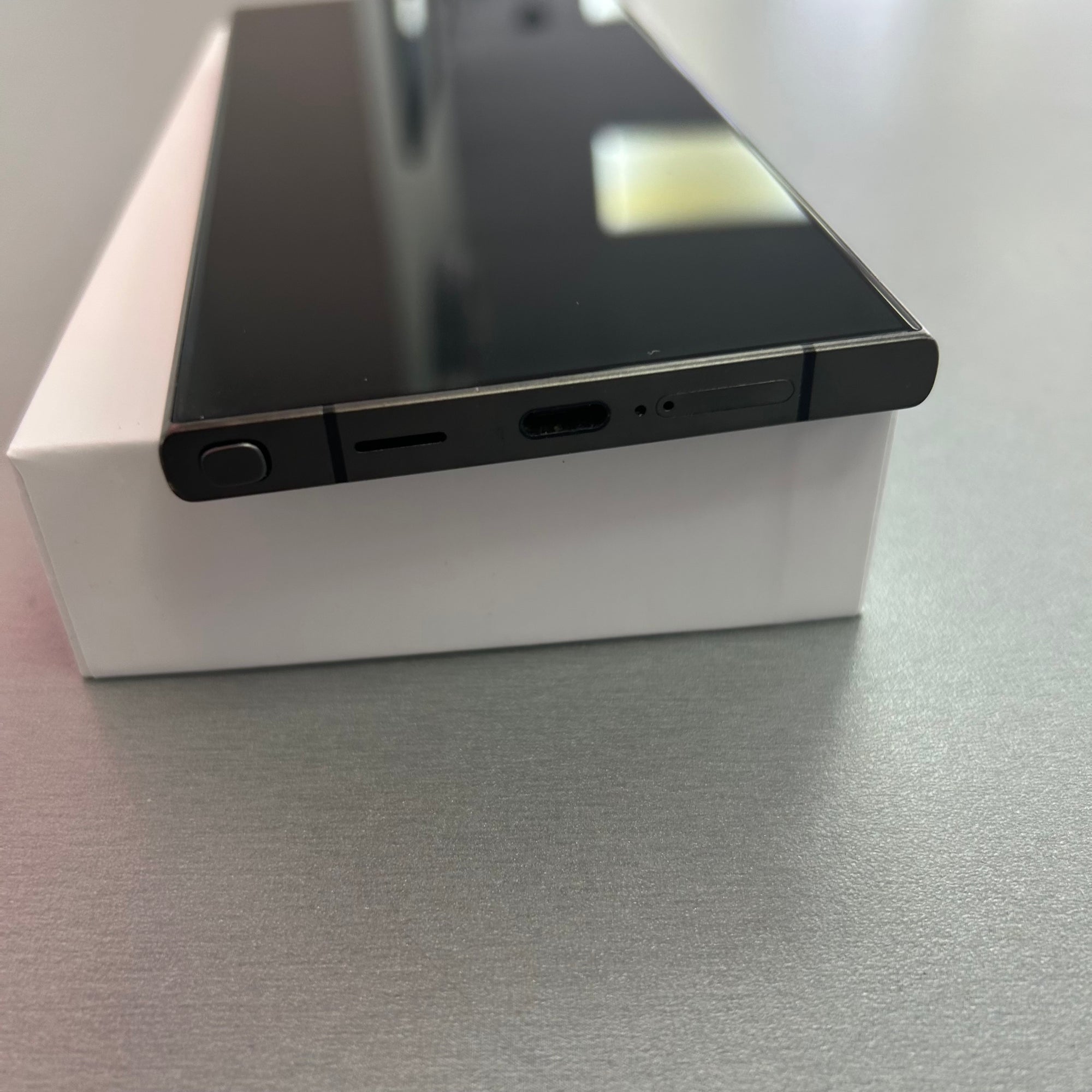 Samsung Galaxy S24 Ultra 256GB Titanium Black