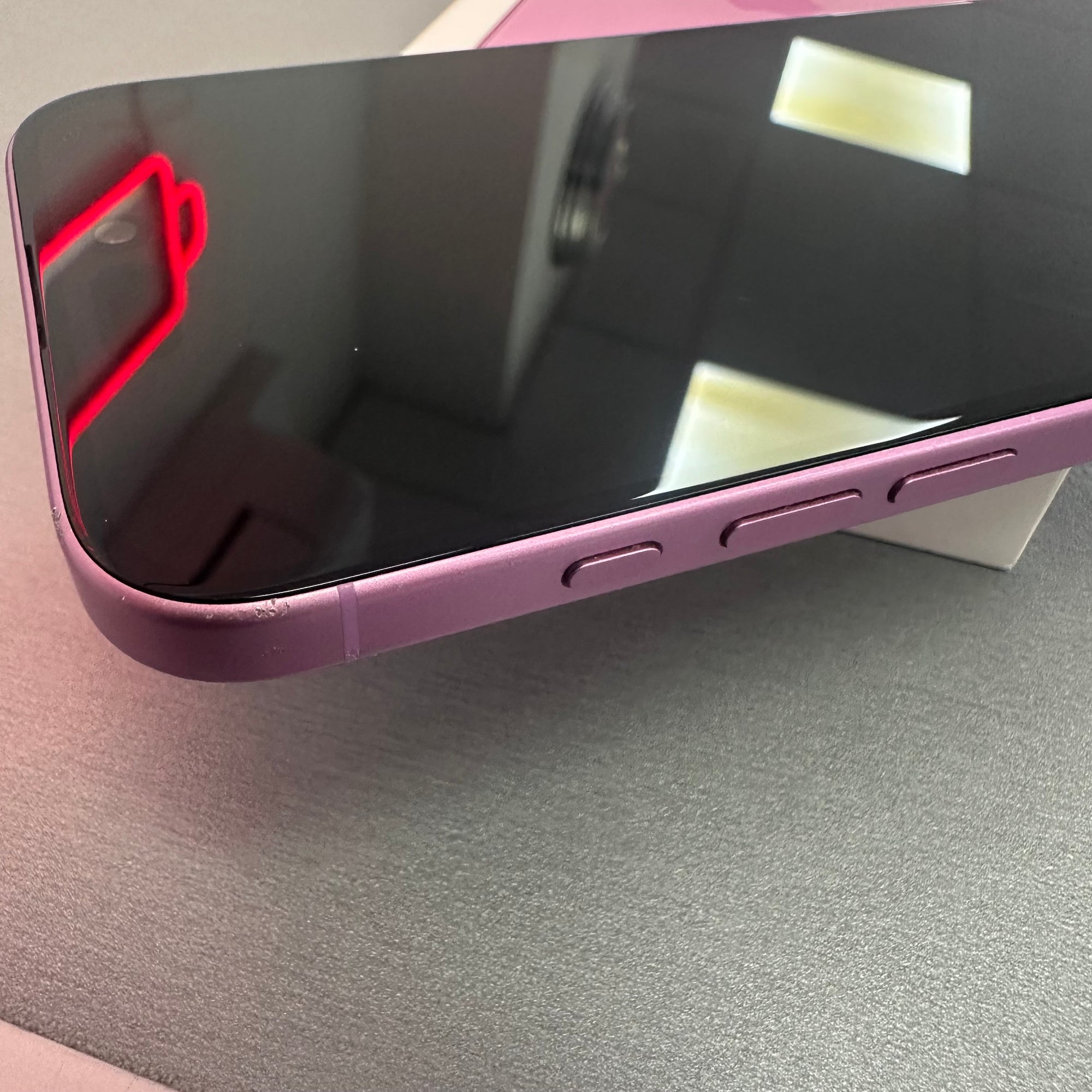 Apple iPhone 16 128GB Pink 91% Battery Health Great like new condition