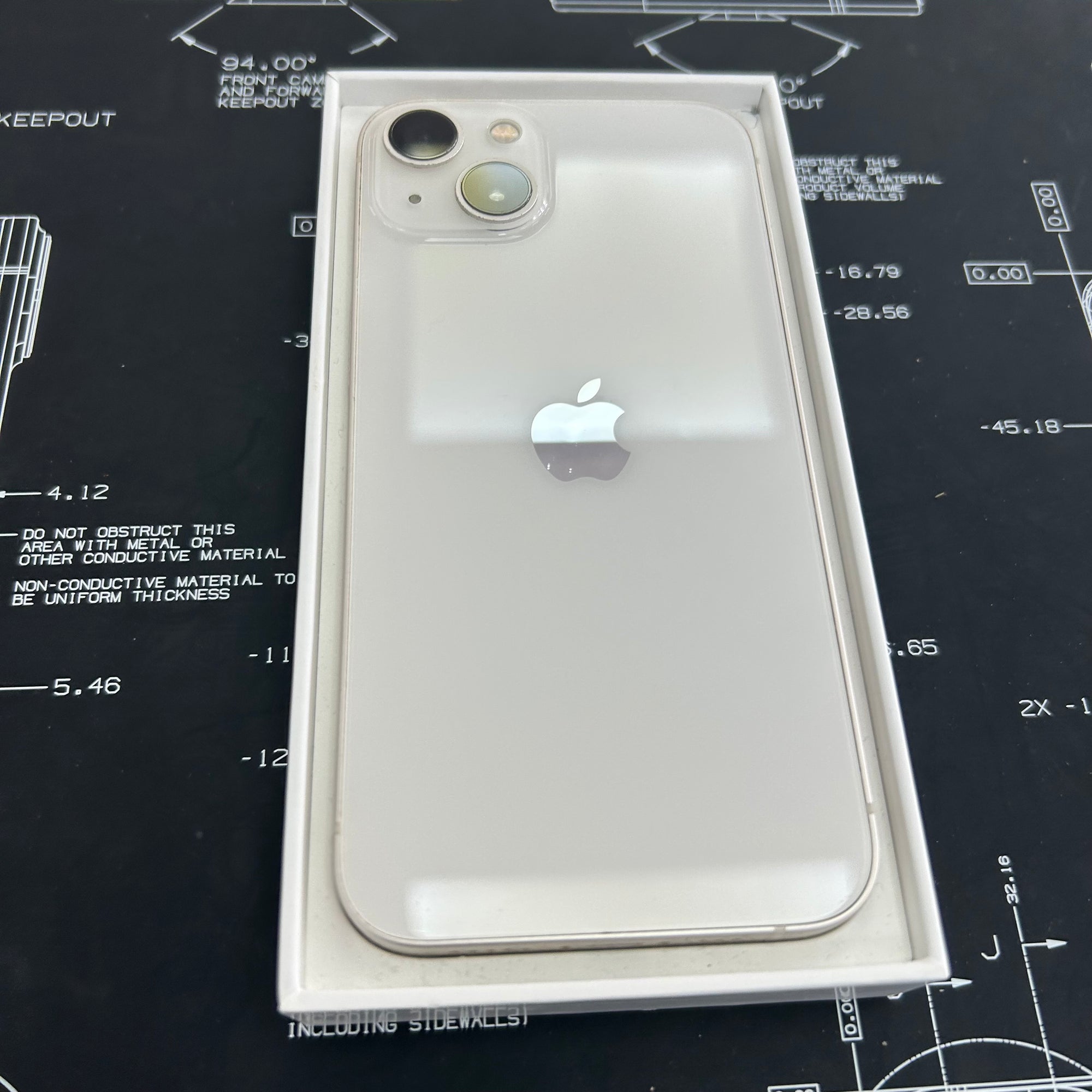 Apple iPhone 13 128GB White 100% Battery Health