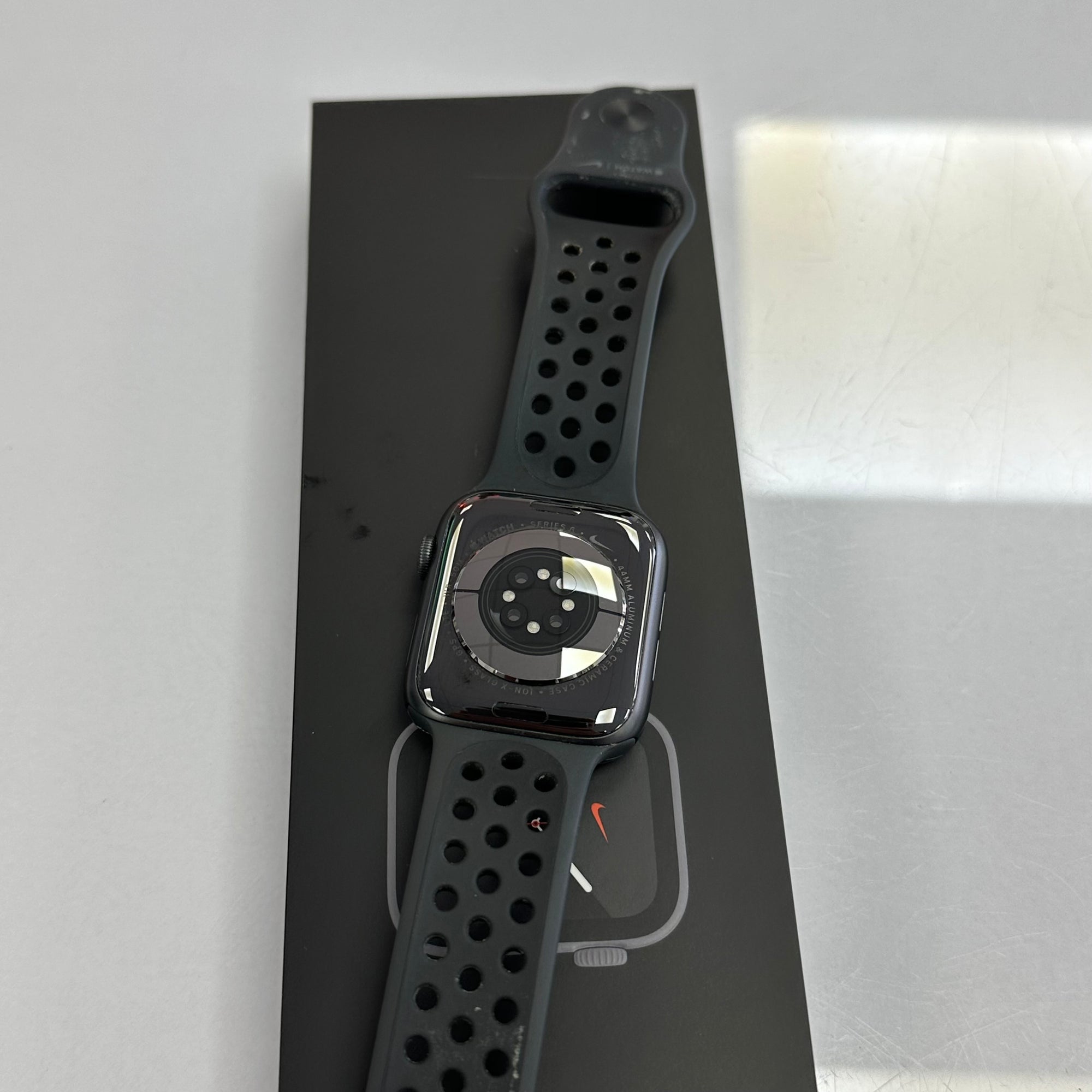 Apple Watch Series 6 Space Grey 44MM GPS and Cellular