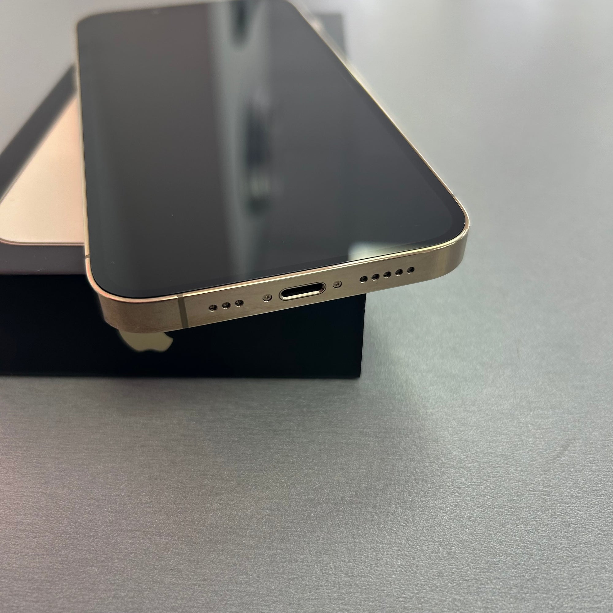 Apple iPhone 13 Pro 128GB Gold 100% Battery Health