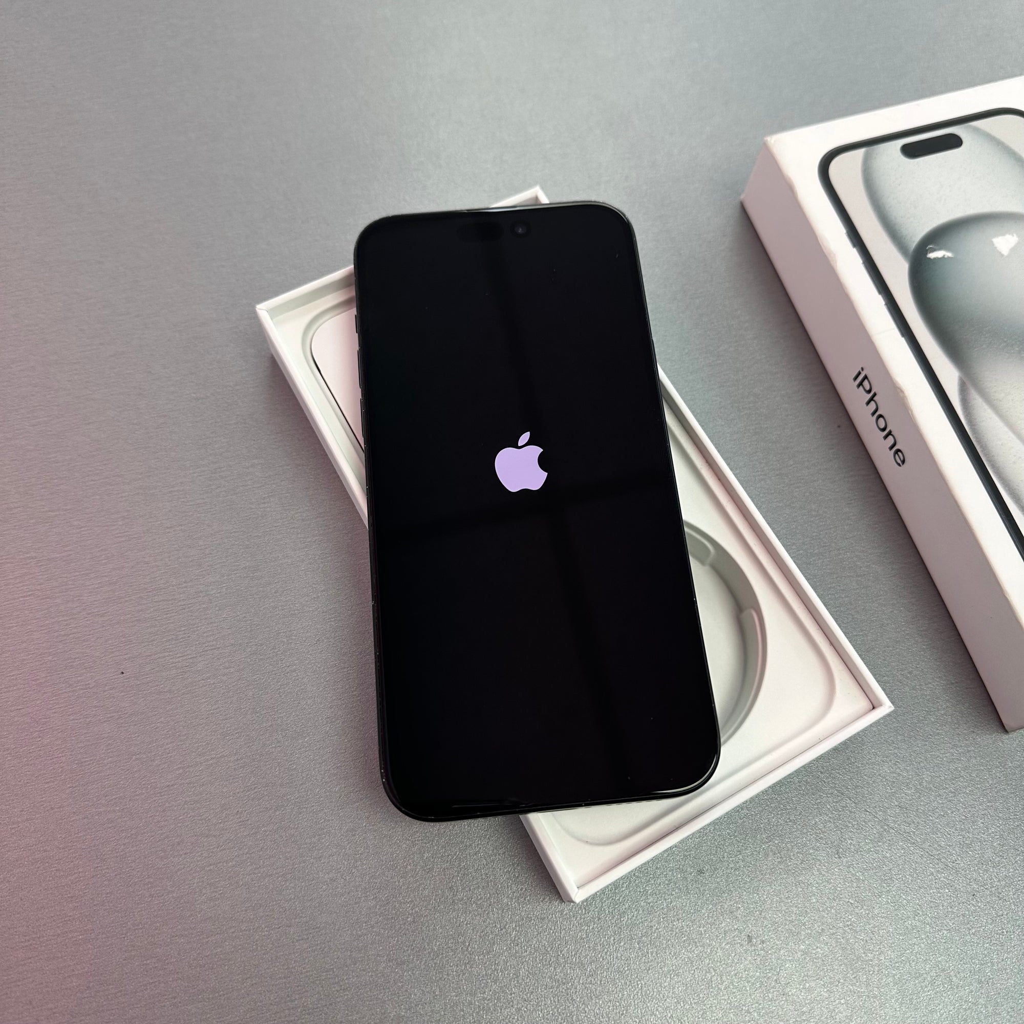 Apple iPhone 15 Plus Black 256GB - 100% Battery Health