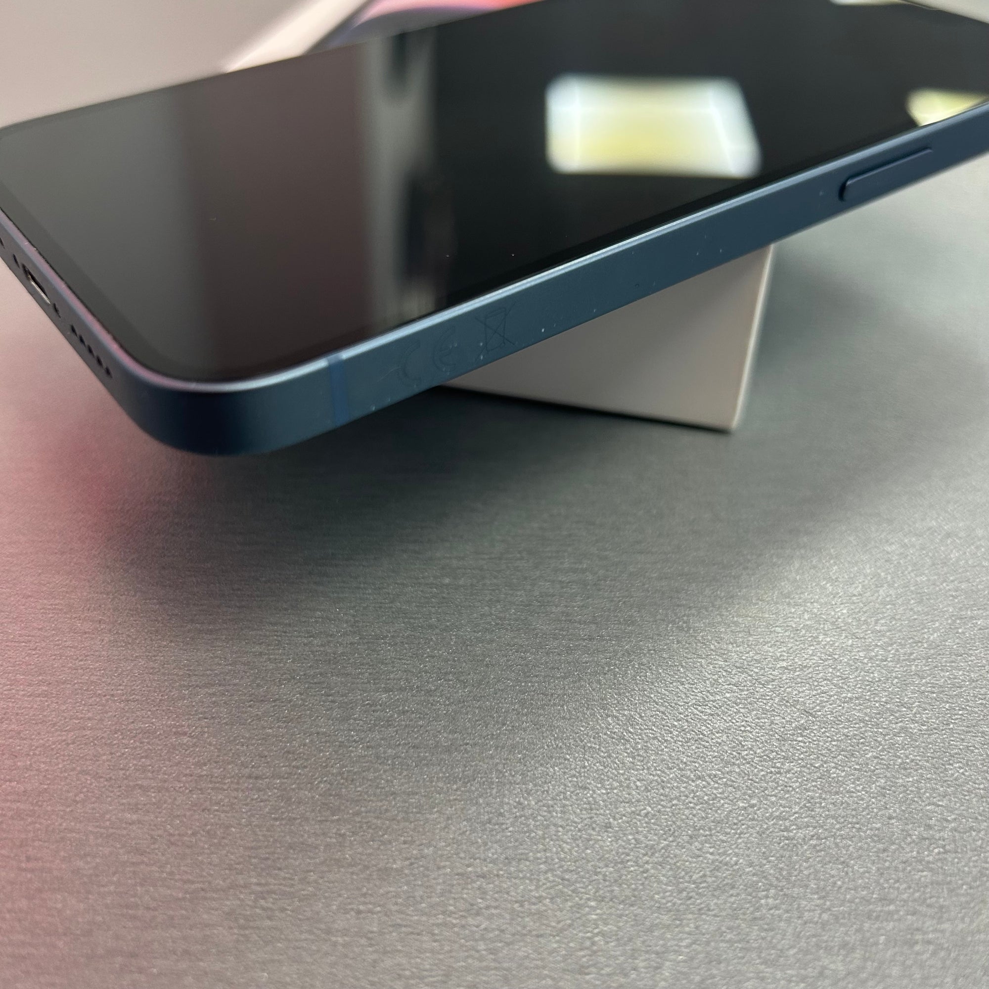 Apple iPhone 14 128GB - Blue - 100% Battery Health