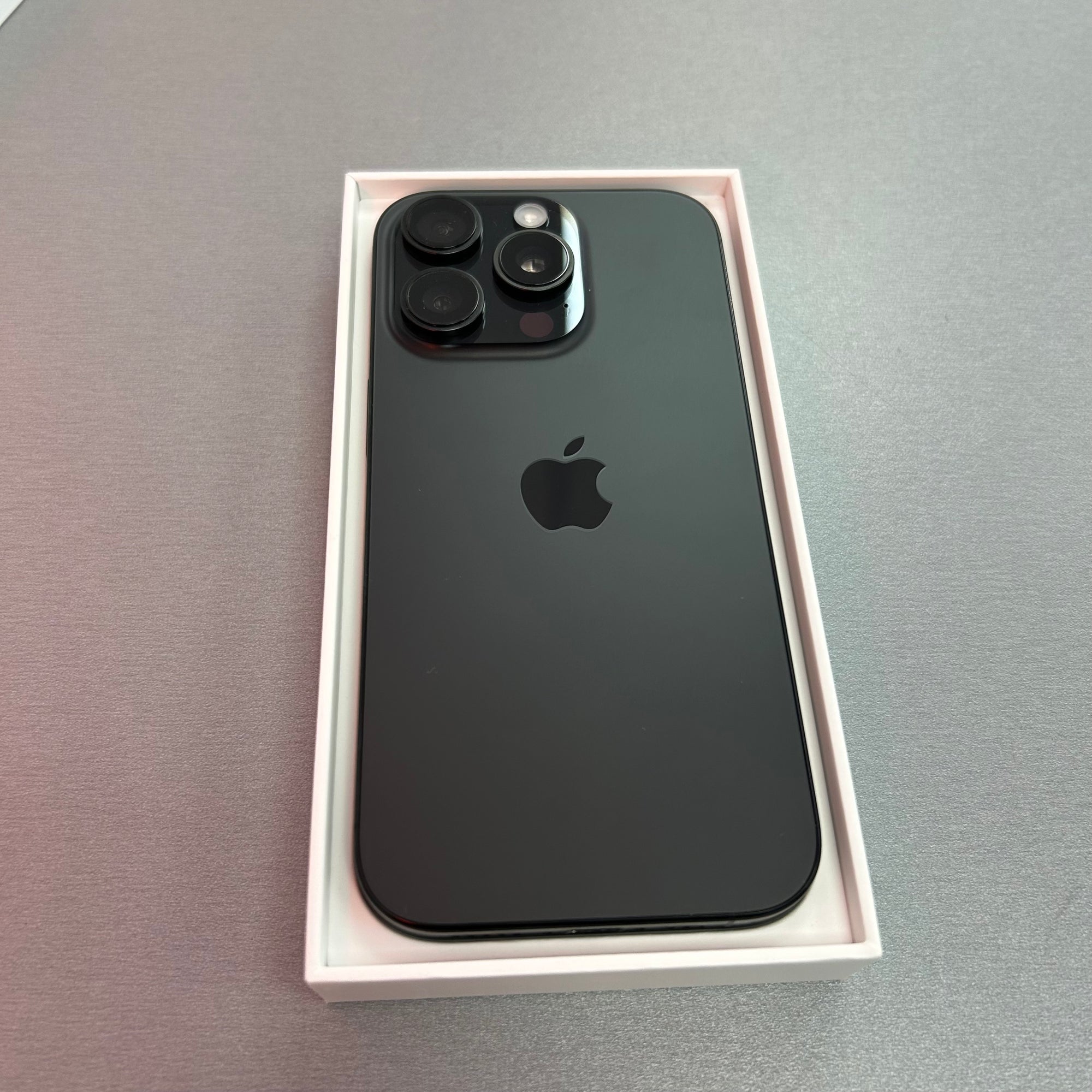 Apple iPhone 16 Pro 256GB Black Titanium 100% Battery Grade A