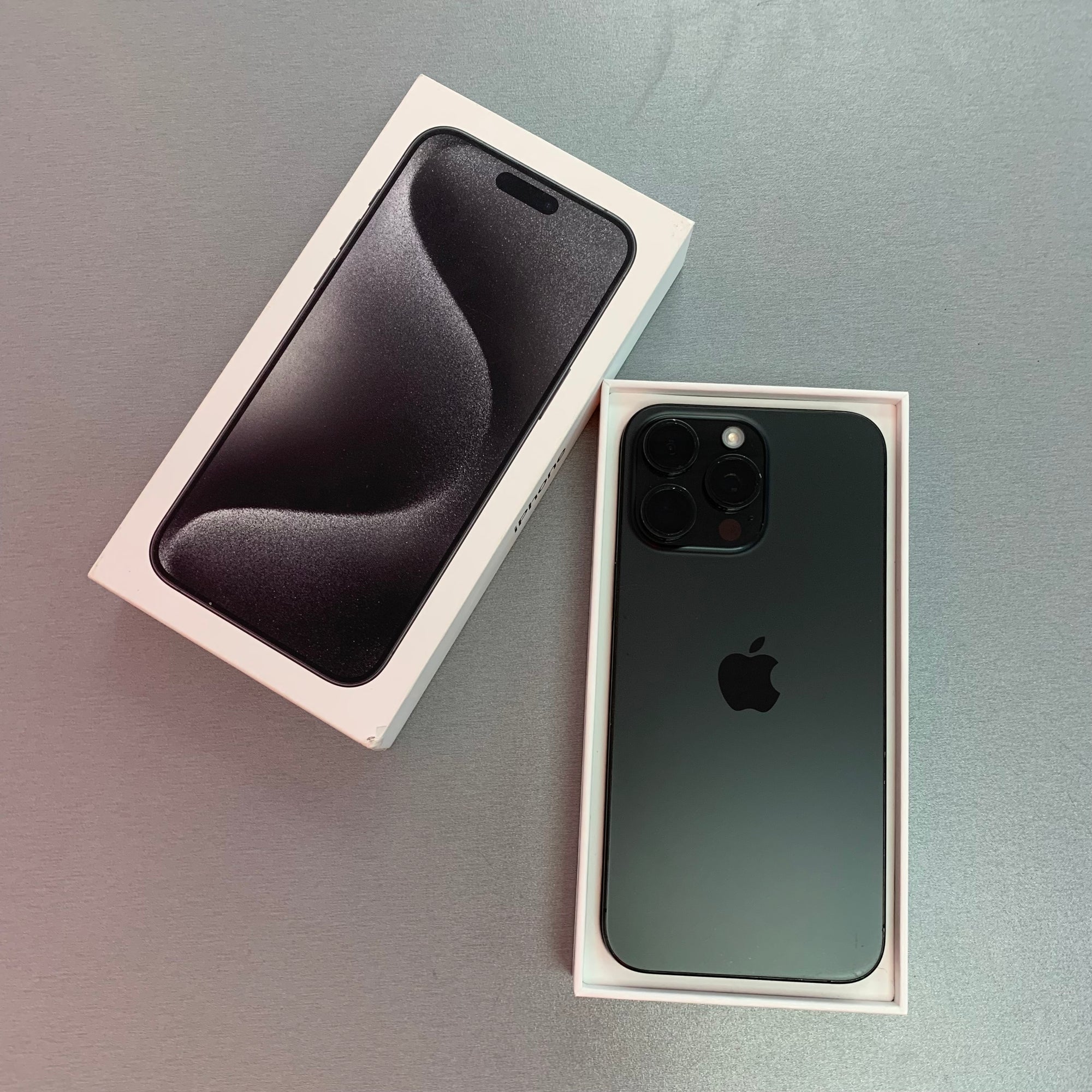 Apple iPhone 15 Pro Max 256GB Black Titanium