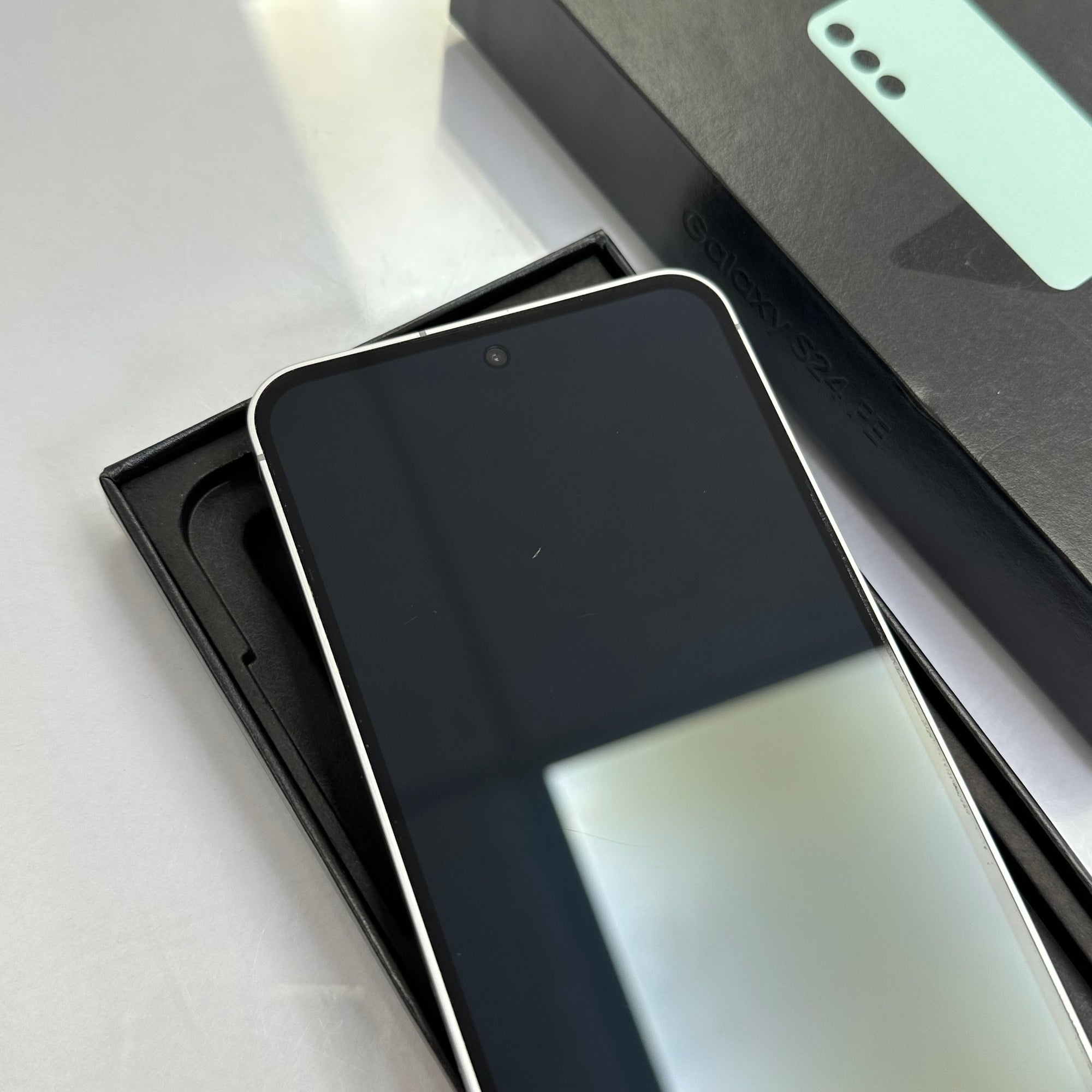 Samsung Galaxy S24 FE Mint 128GB
