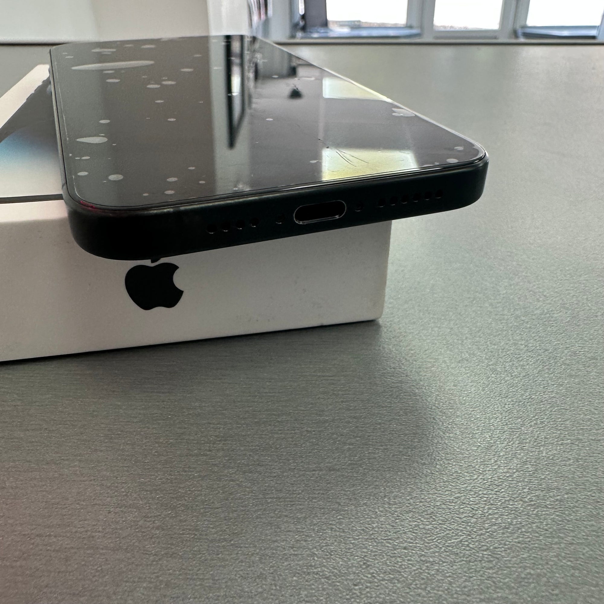 Apple iPhone 15 Pro Max 256GB Black Titanium