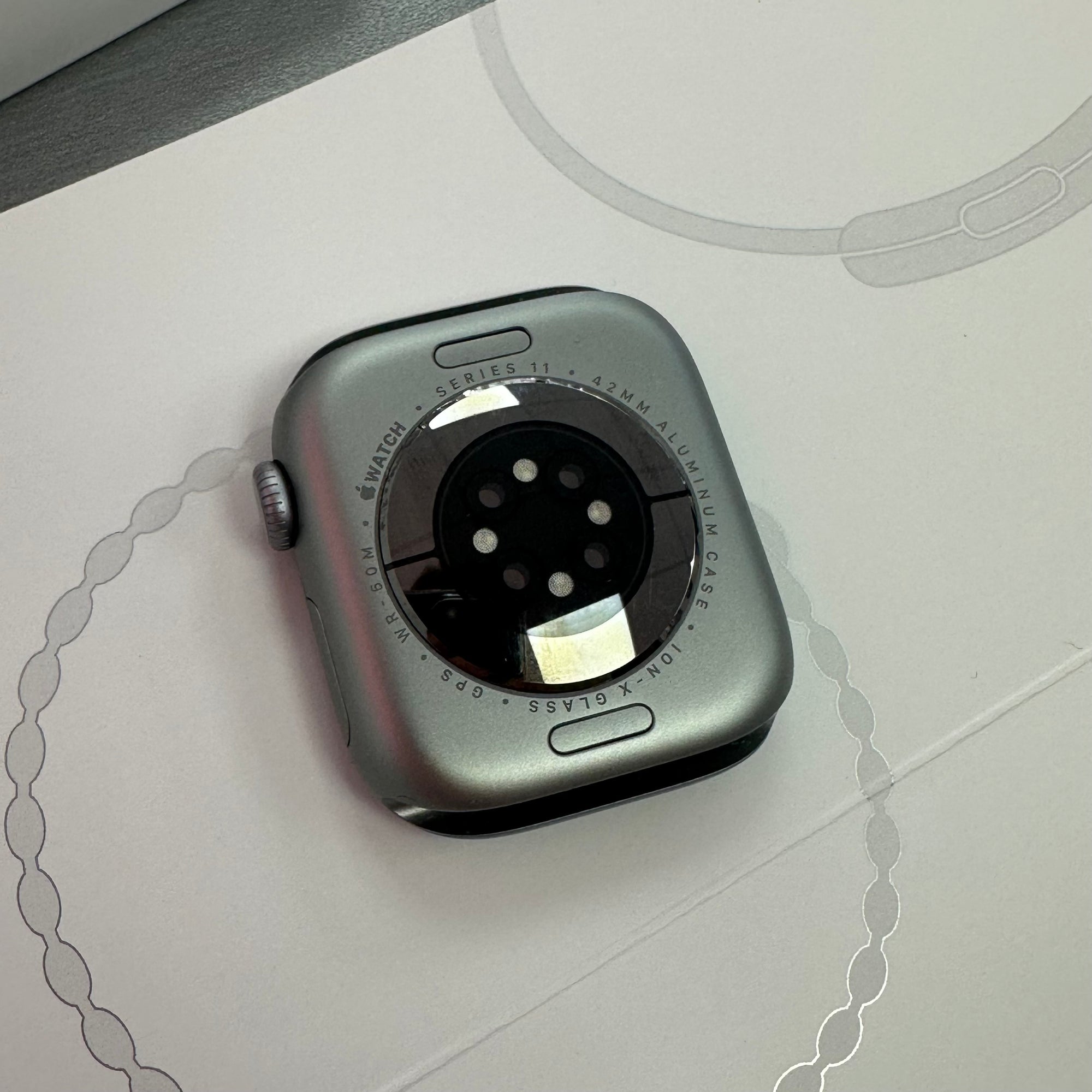 Apple Watch Series 11, 42mm GPS  Space Grey Aluminium Black Sports Band
