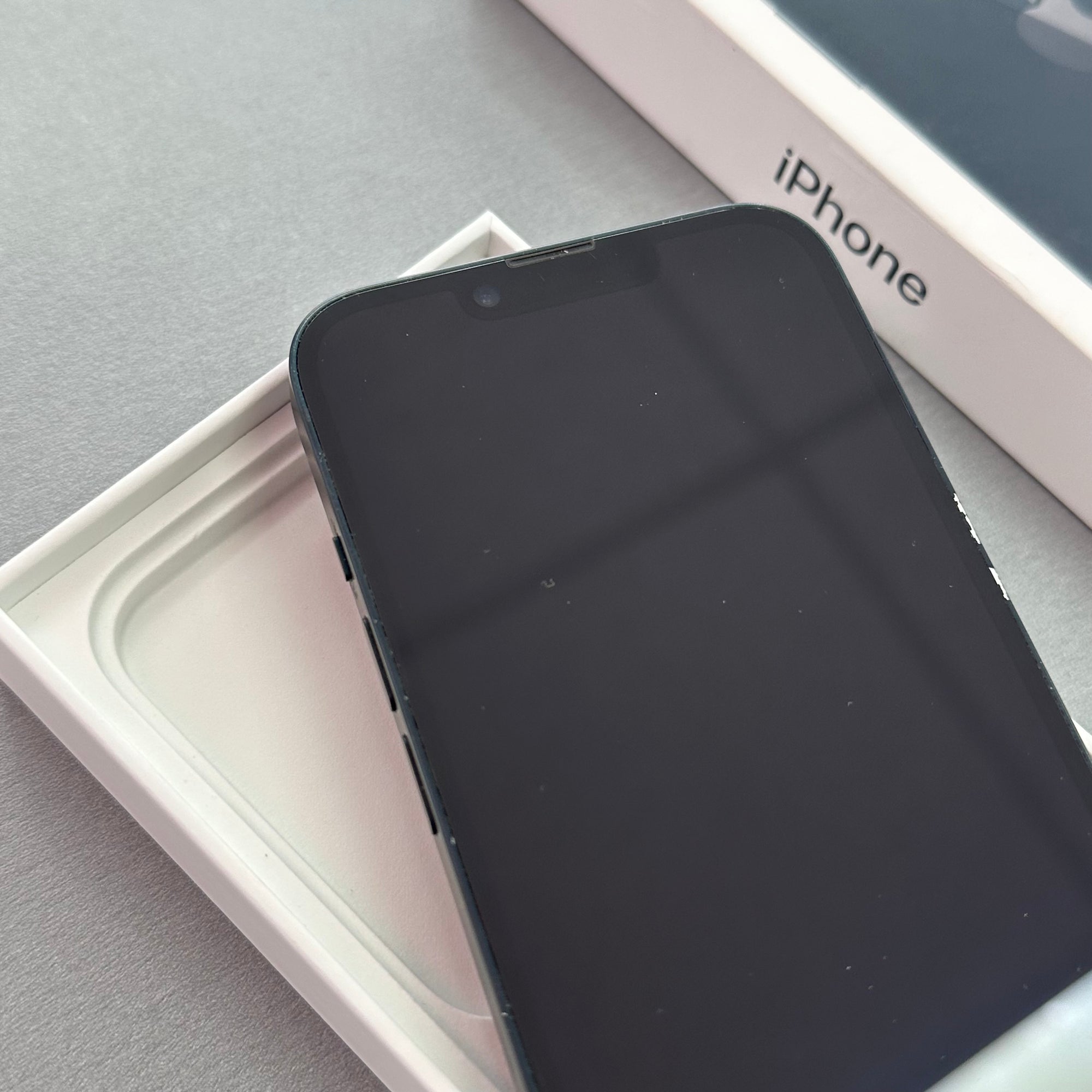 Apple iPhone 14 128GB Midnight - 100% Battery Health