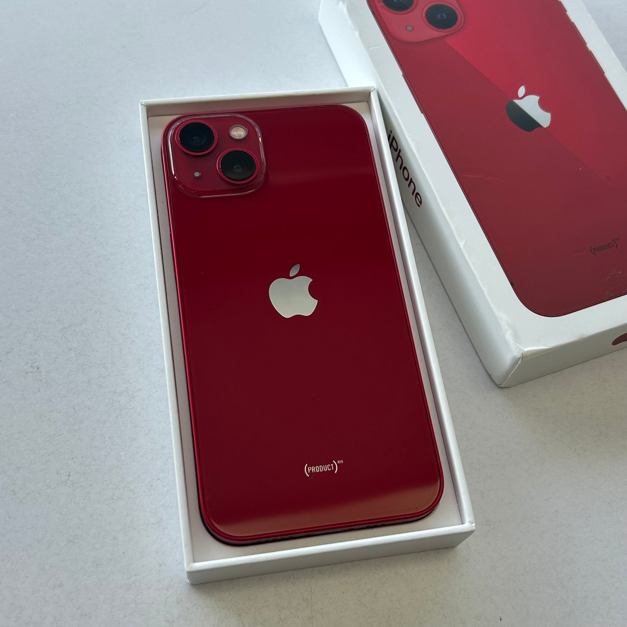 Apple iPhone 13 128GB Product Red - 100% Battery Health