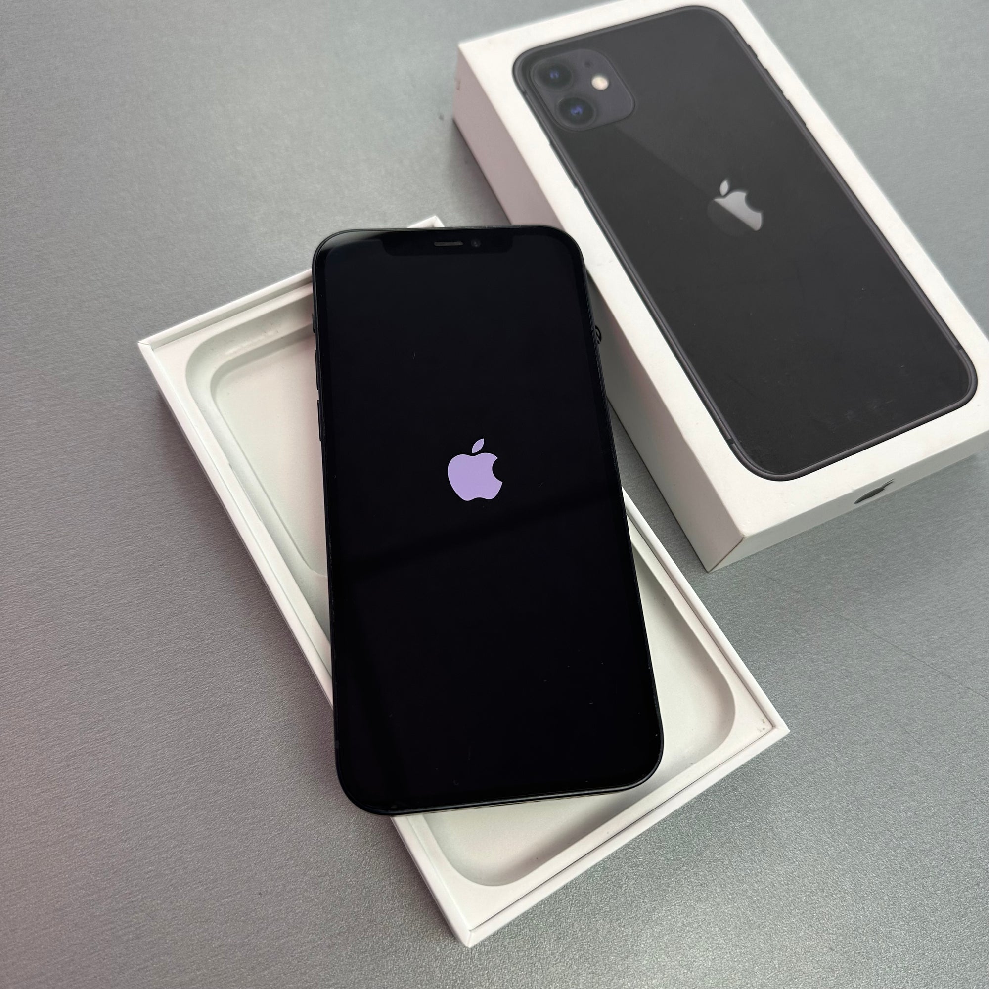 Apple iPhone 12 64GB Black - 90% Battery Health