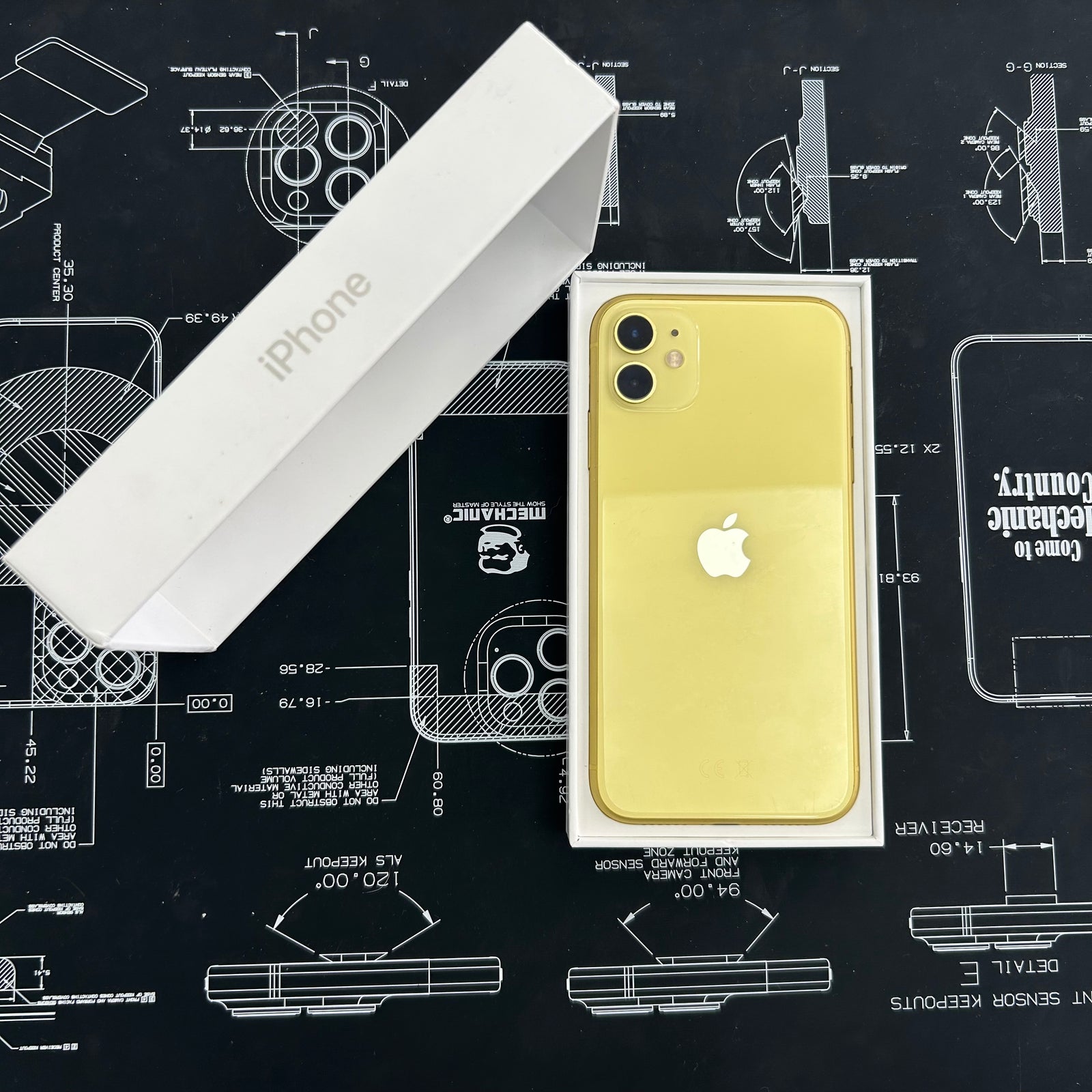 Apple iPhone 11 Yellow 64GB -  100% Battery Health