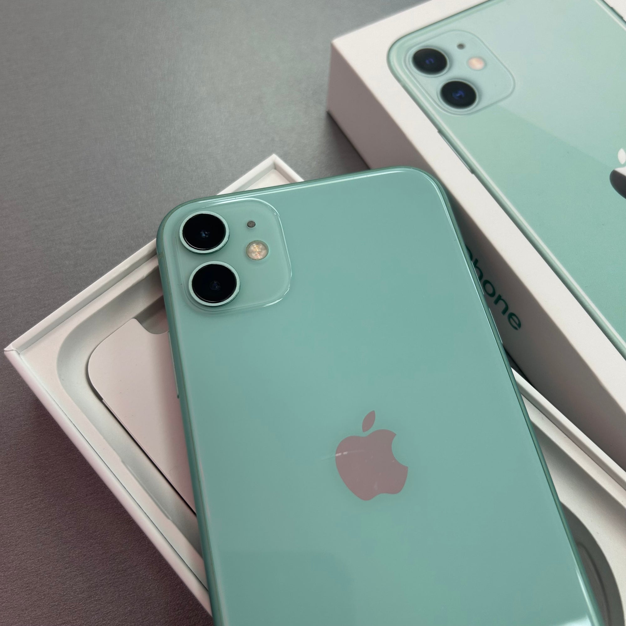 Apple iPhone 11 Green 64GB 100% Battery Health