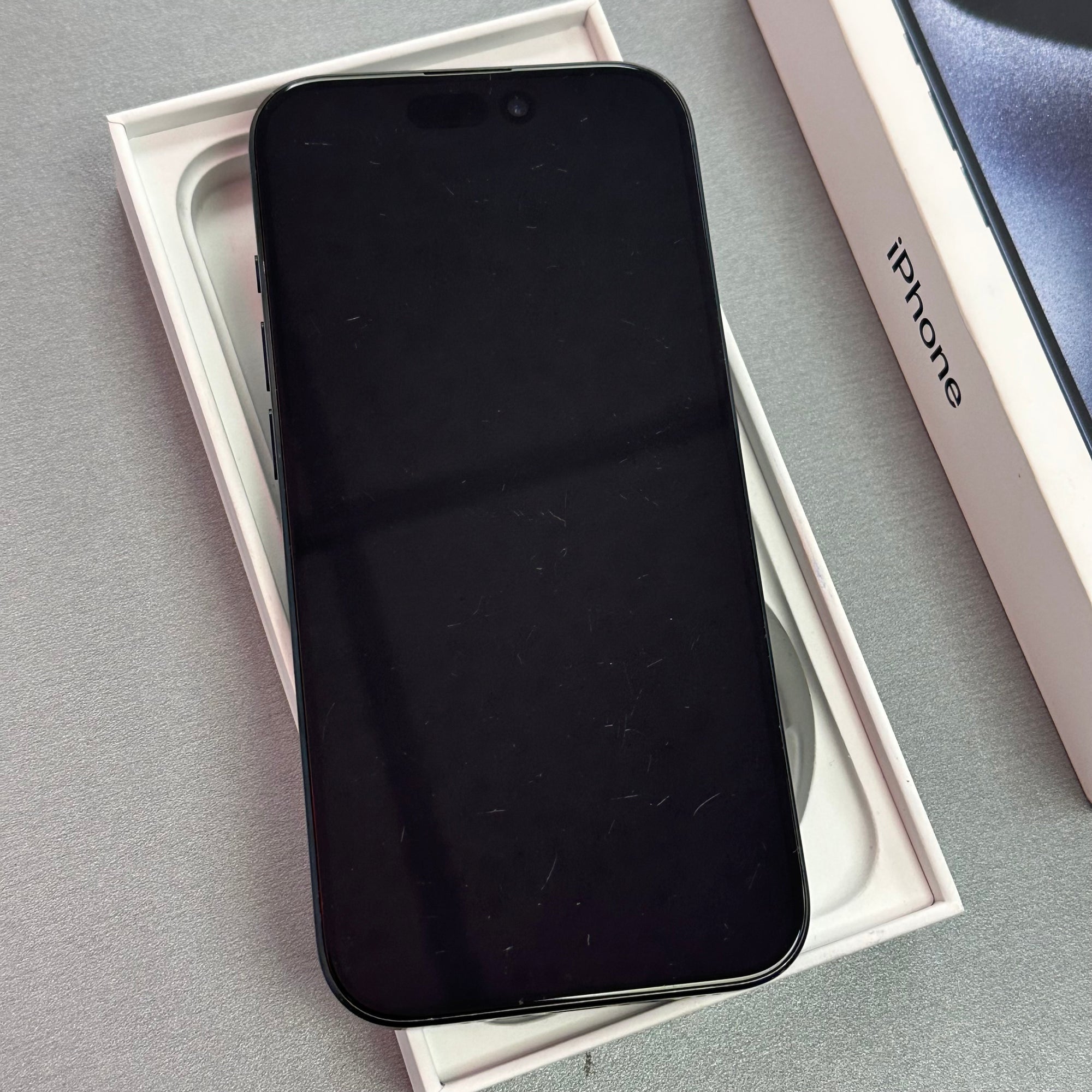 Apple iPhone 15 Pro 256GB - Blue Titanium - 100% Battery Health