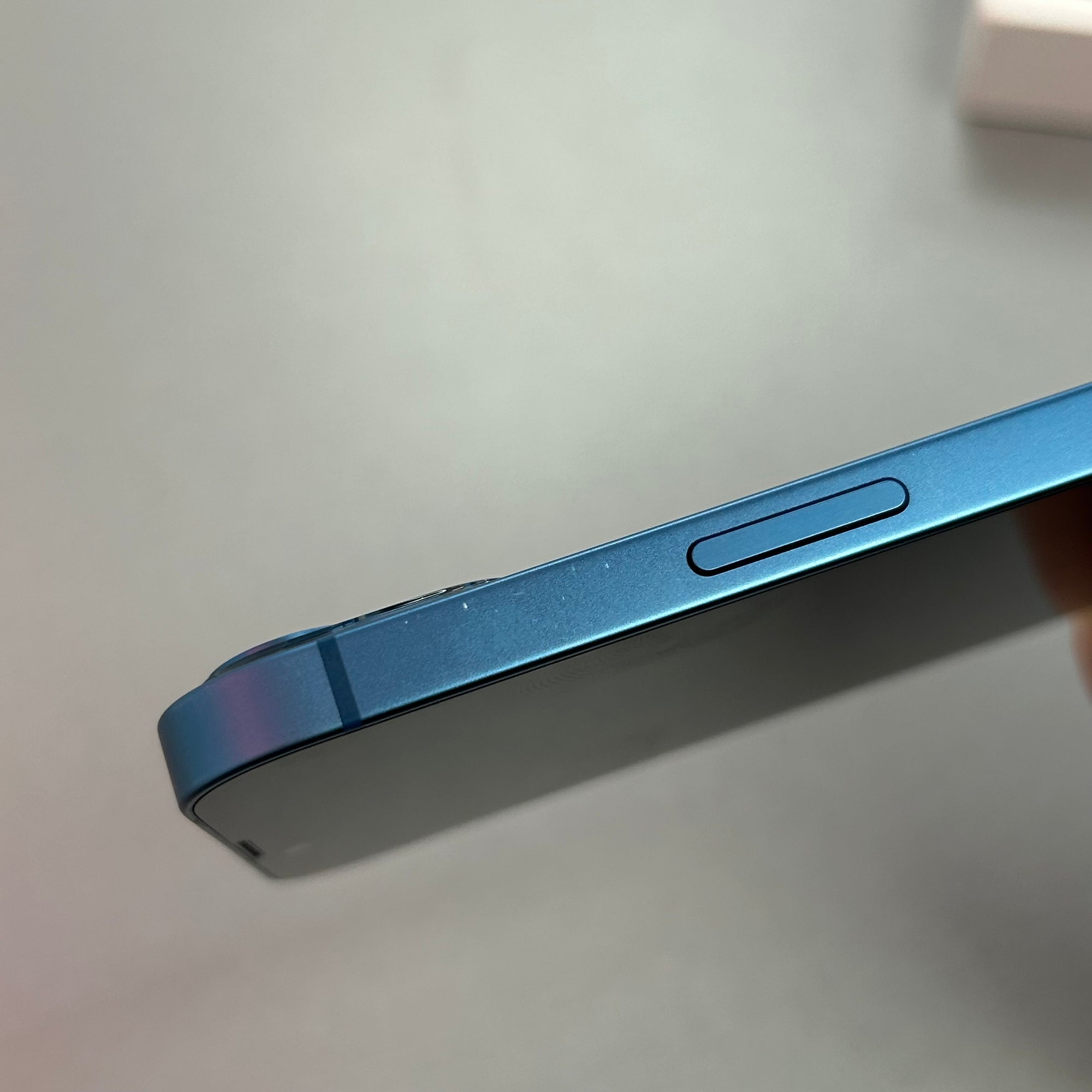 Apple iPhone 13 128GB Blue - 100% Battery Health