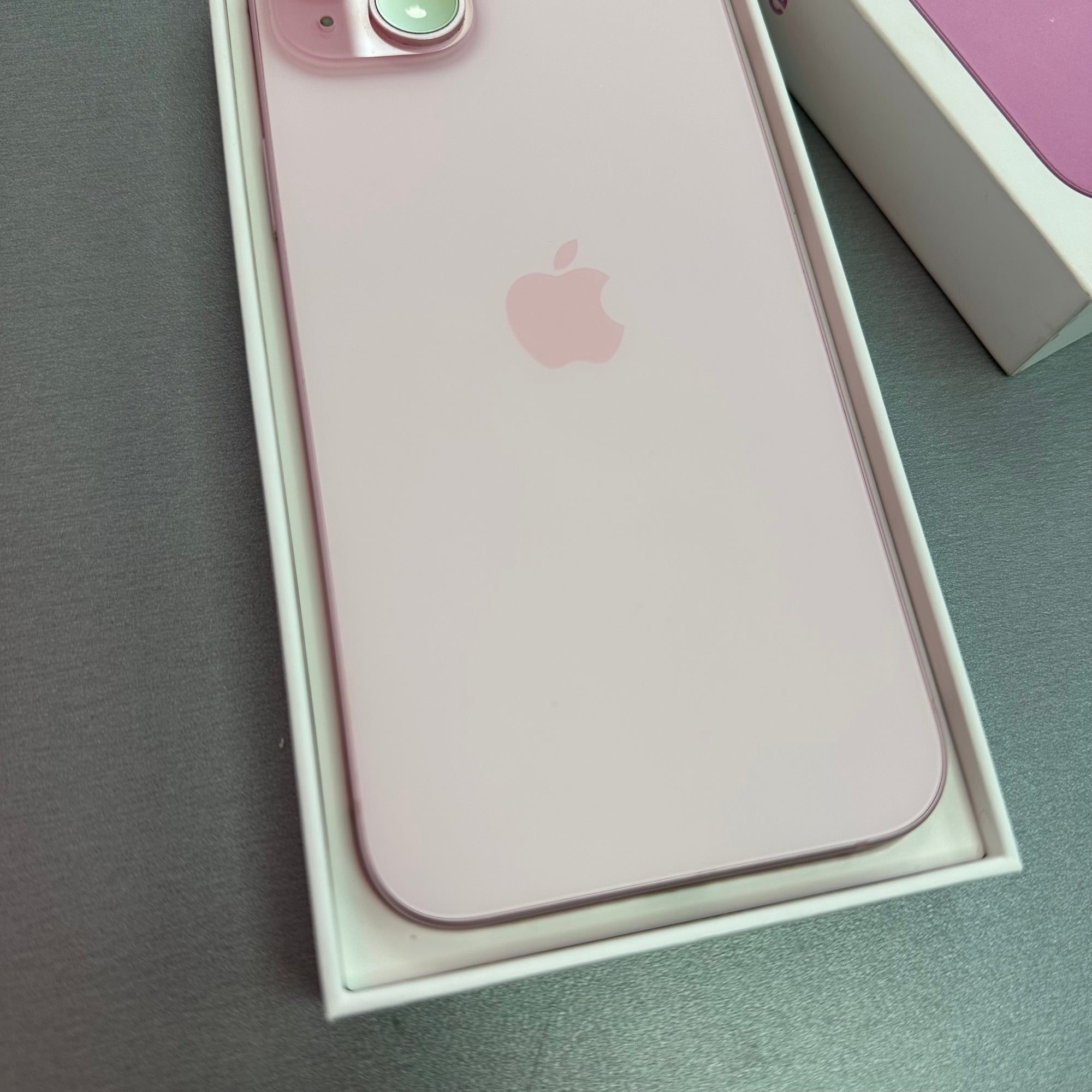 Apple iPhone 15 Plus Pink 128GB - 88% Battery Health