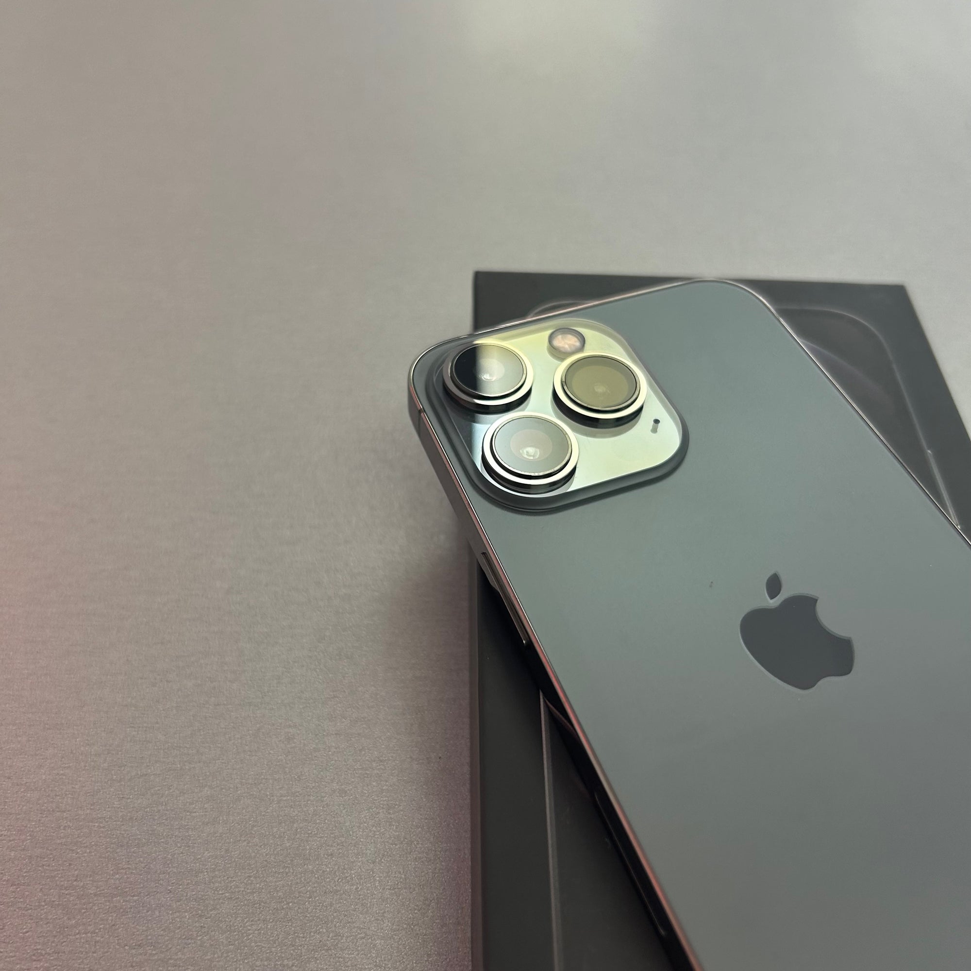 Apple iPhone 13 Pro 256GB Graphite 98% Battery Health