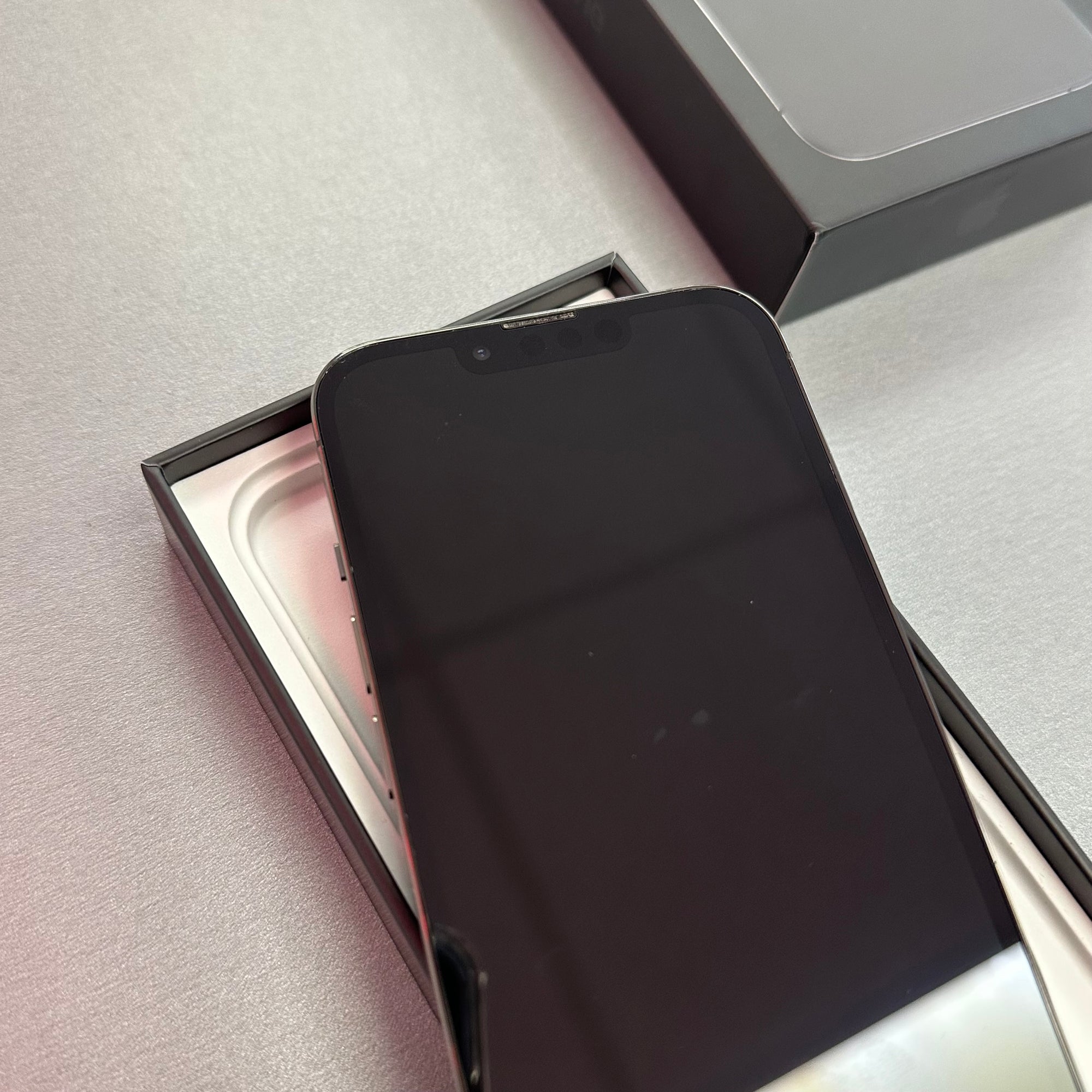 Apple iPhone 13 Pro 128GB Graphite - 100% Battery Health