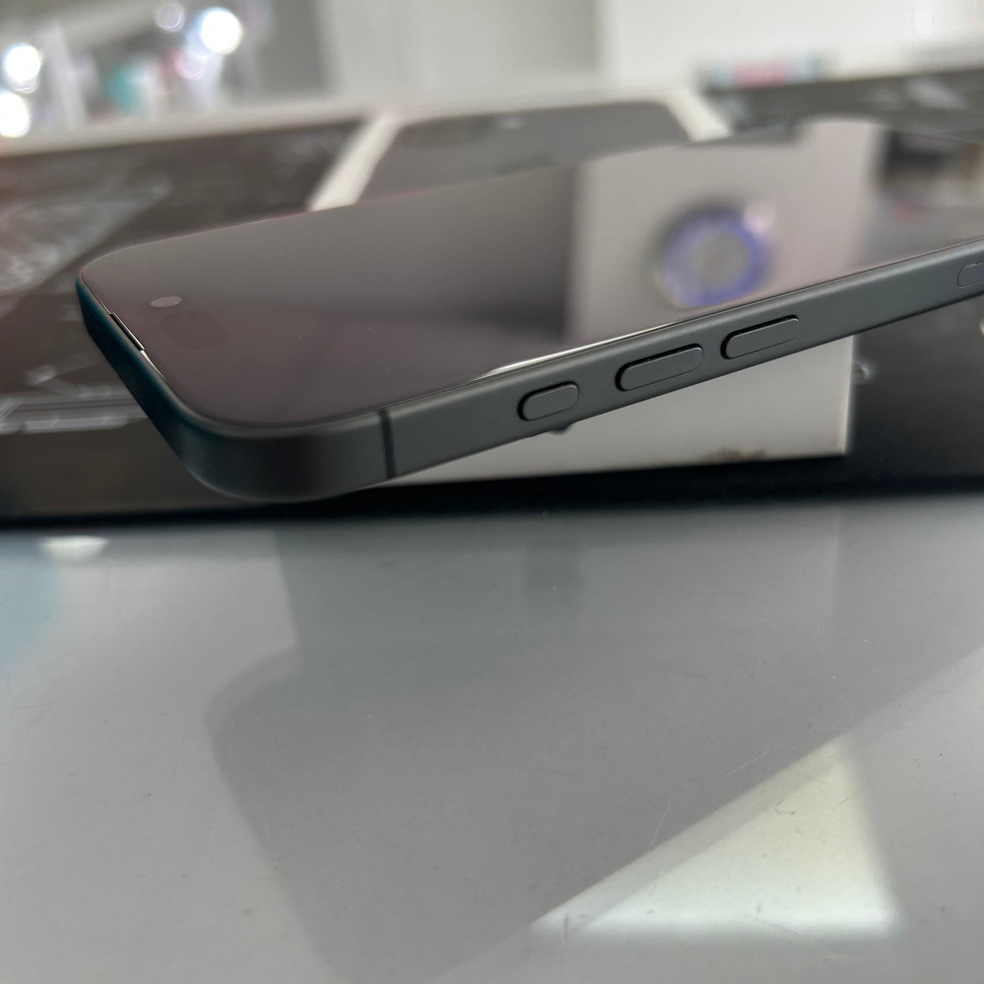 Like New Apple iPhone 17 256GB Black
