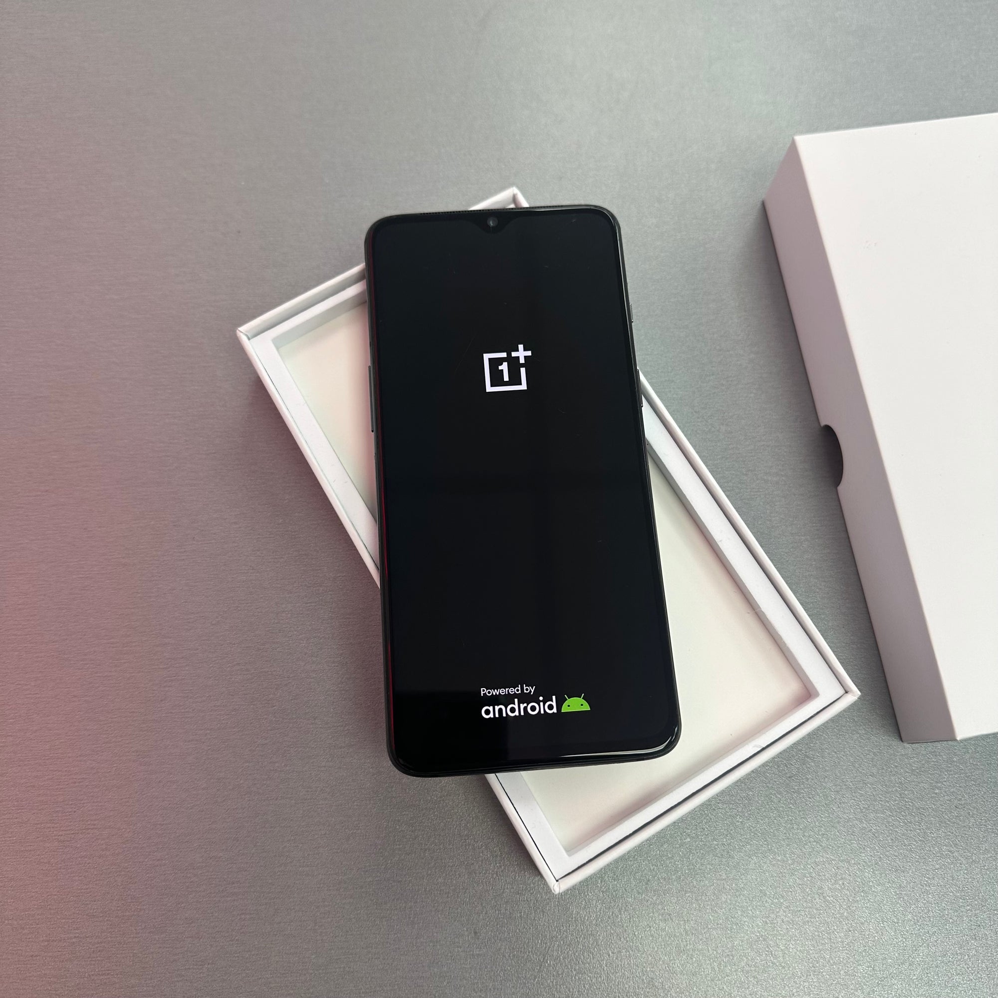 OnePlus 7 128GB - Great Performance Cheap Android