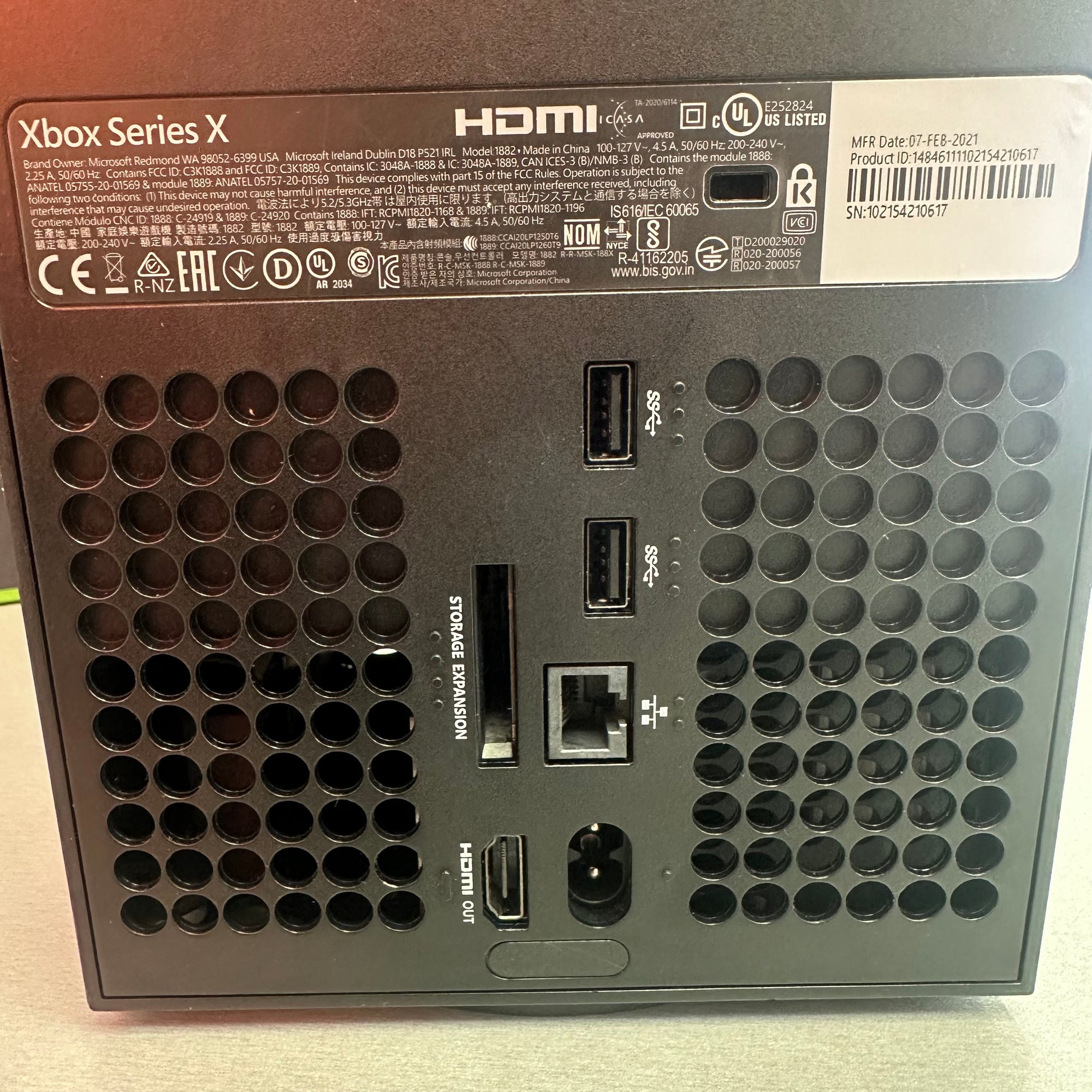 Xbox Series X 1TB Game console