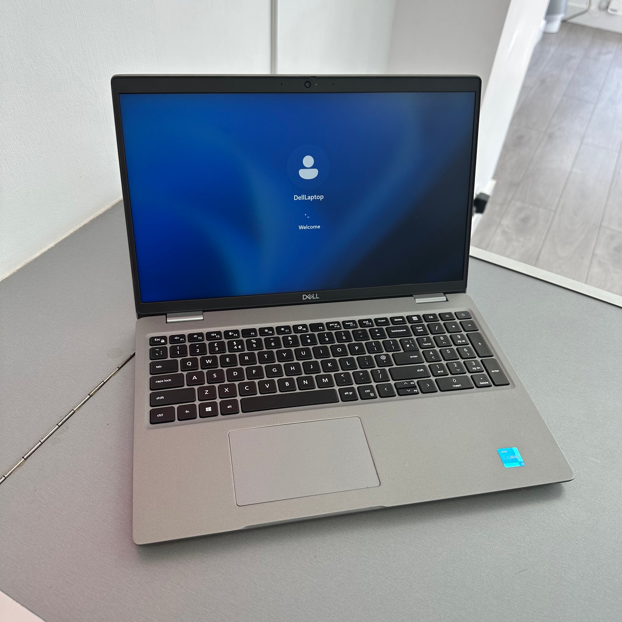 Dell Latitude 3520 Laptop - 15.6 inch, 256GB SSD, Intel i5 11th Gen