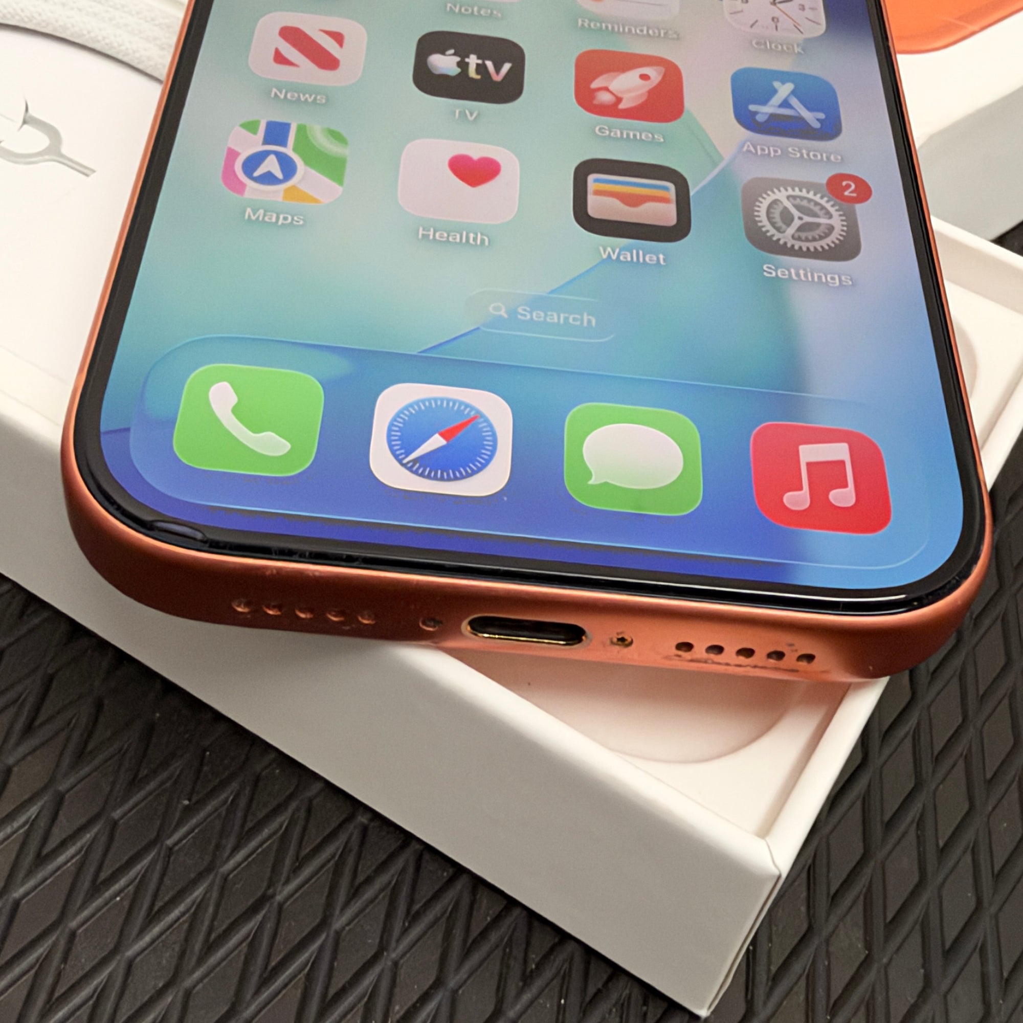 Apple iPhone 17 Pro 256GB Cosmic Orange - 93% Battery Health like new condition