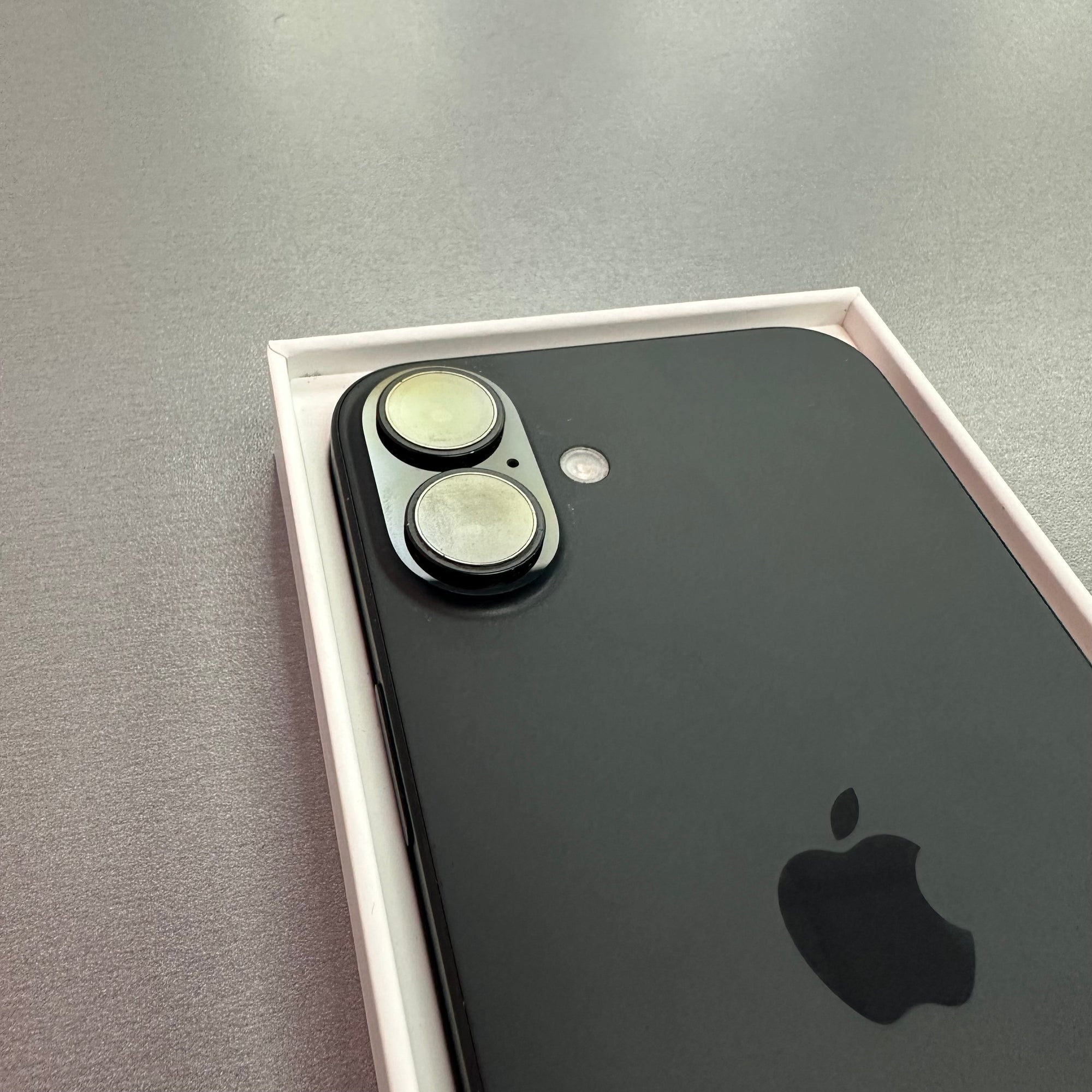 Apple iPhone 16 Plus 128GB Black 93% Battery Health