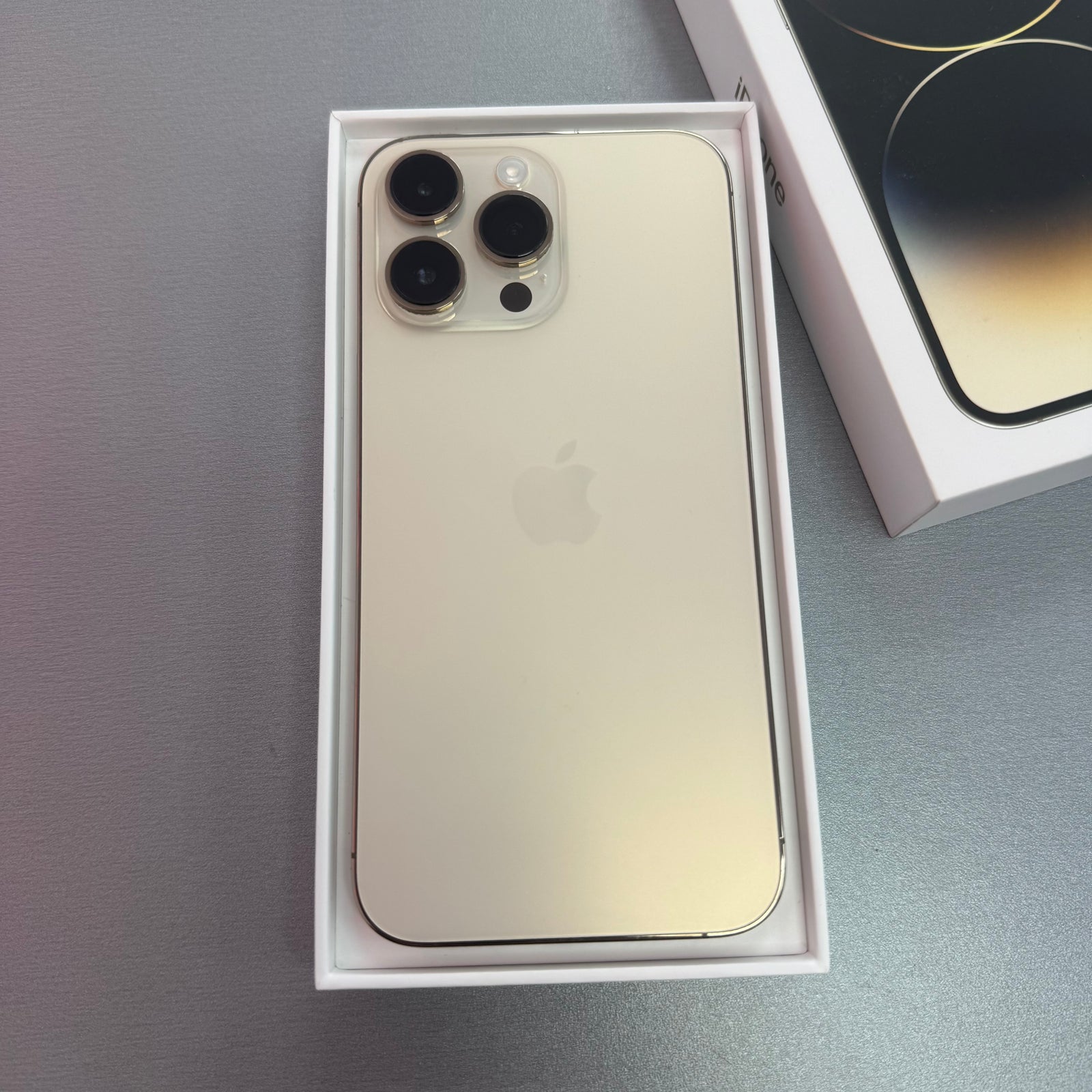 iPhone 14 Pro Max Gold 128GB - 100% Battery Health