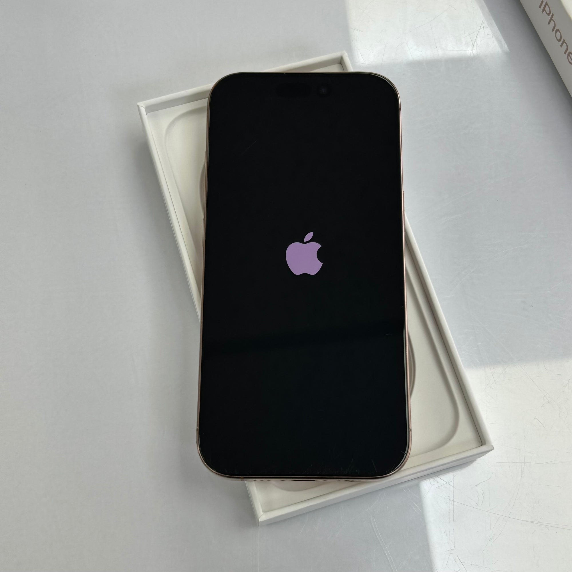 Apple iPhone 16 Pro Desert Titanium 128GB - Original 87% Battery Health