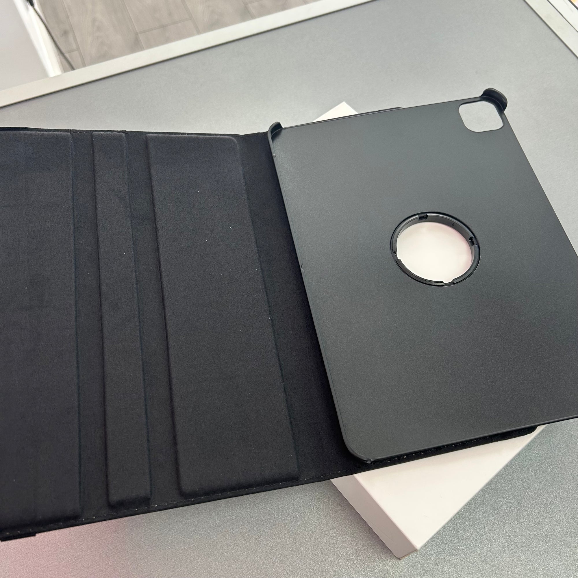 Apple iPad Pro 11 inch (1st Generation) 64GB Space Grey Wi-Fi &amp; Cellular