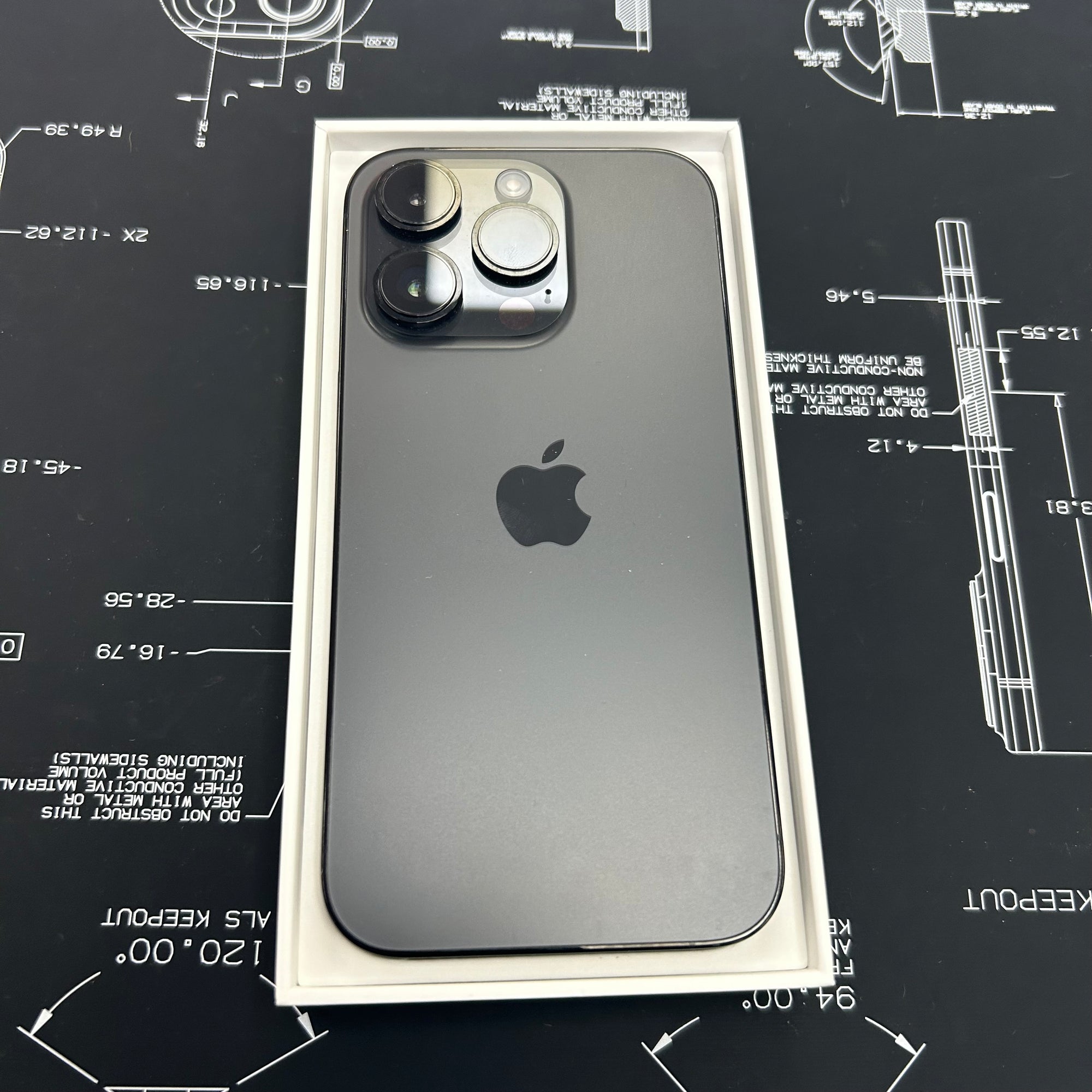 Apple iPhone 14 Pro - Black 128GB &amp; 100% Battery Health