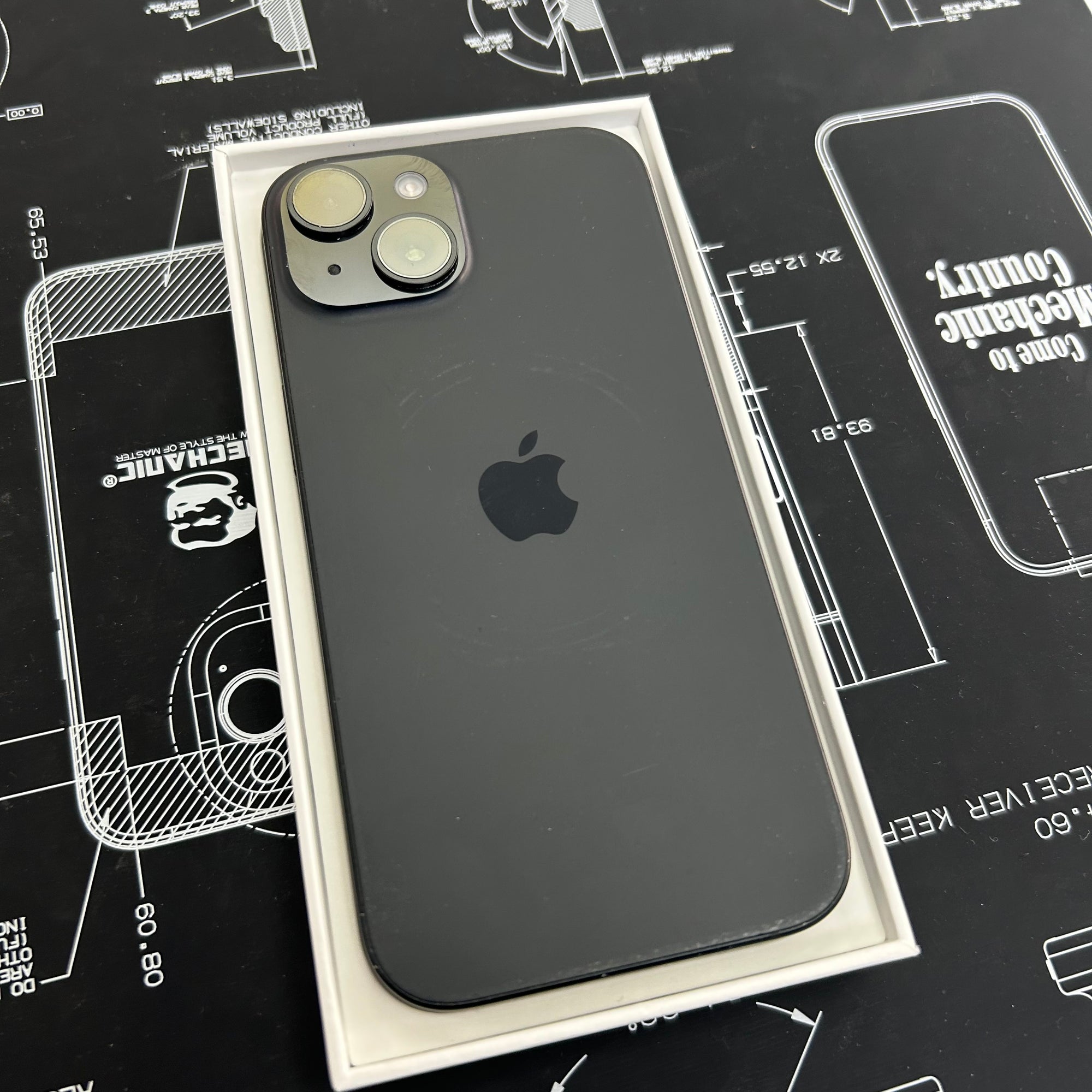 Apple iPhone 15 128GB Black - 90% Battery Health