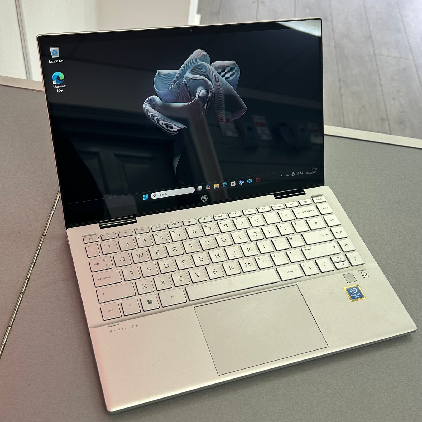 HP Pavilion Windows 11 Touchscreen Laptop 14 inch 128GB SSD, 4GB RAM