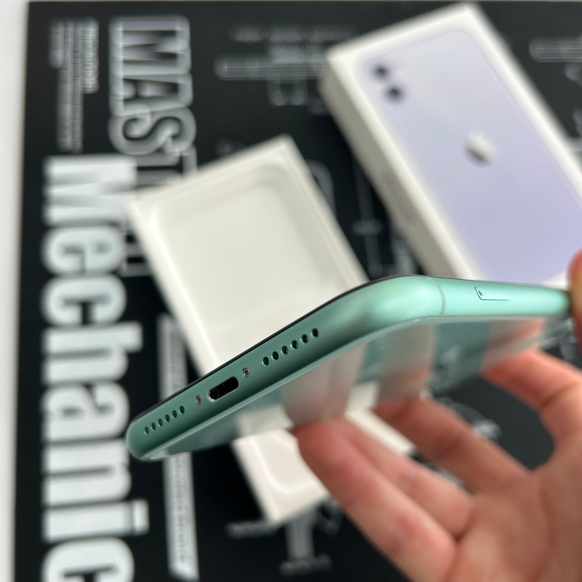 Apple iPhone 11 Green 64GB 100% Battery Health