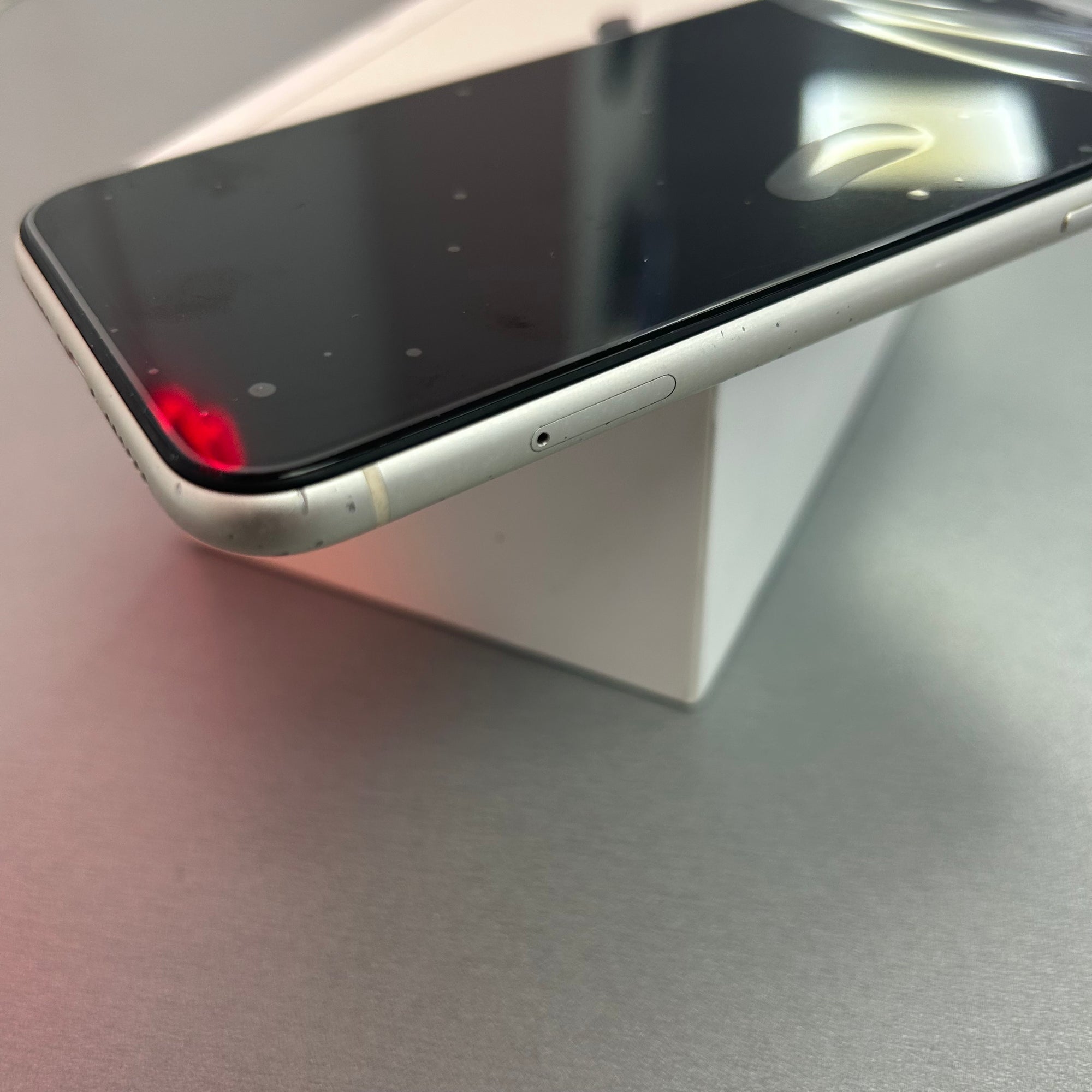 Apple iPhone 11 White 64GB Unlocked