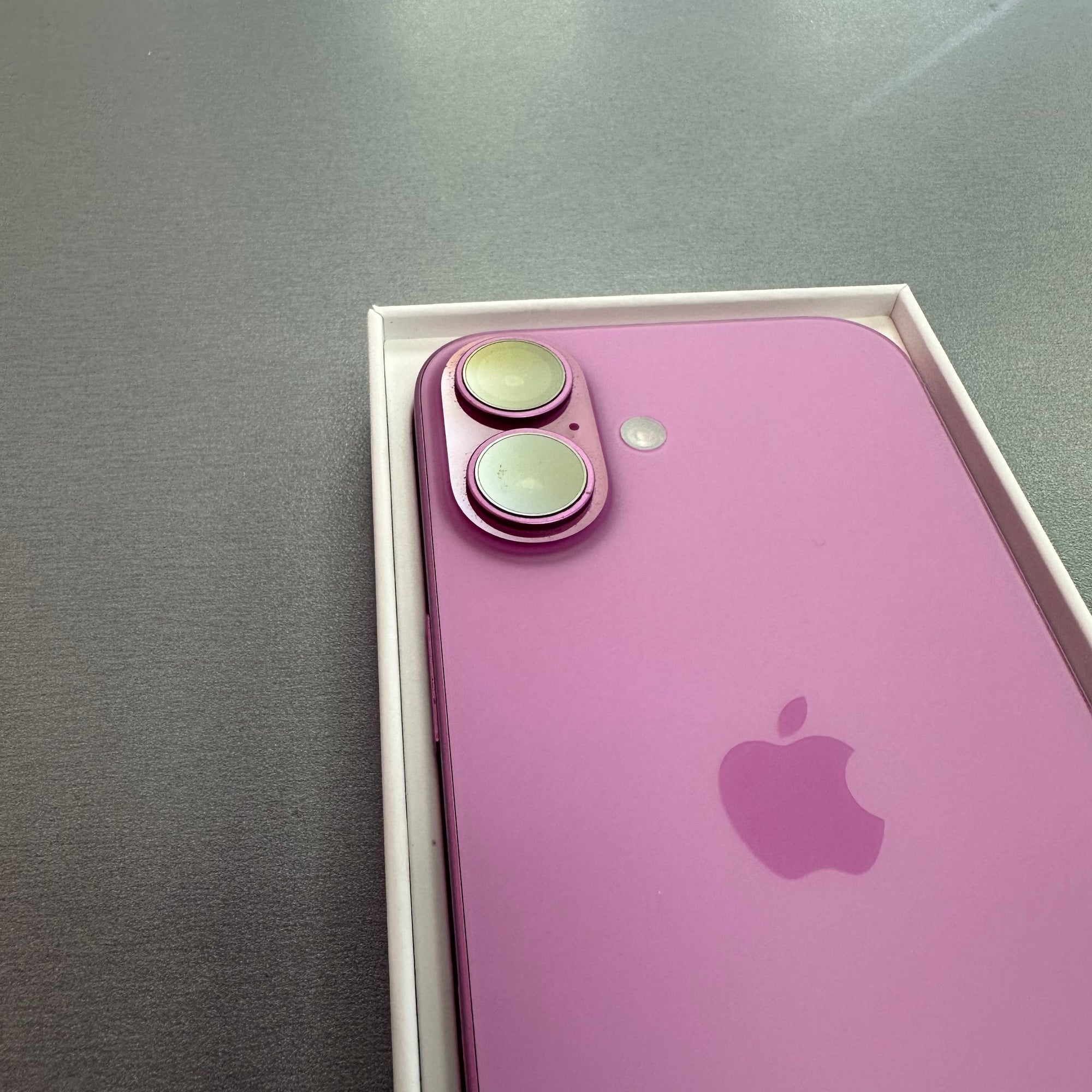 Apple iPhone 16 128GB Pink - 92% Battery Health