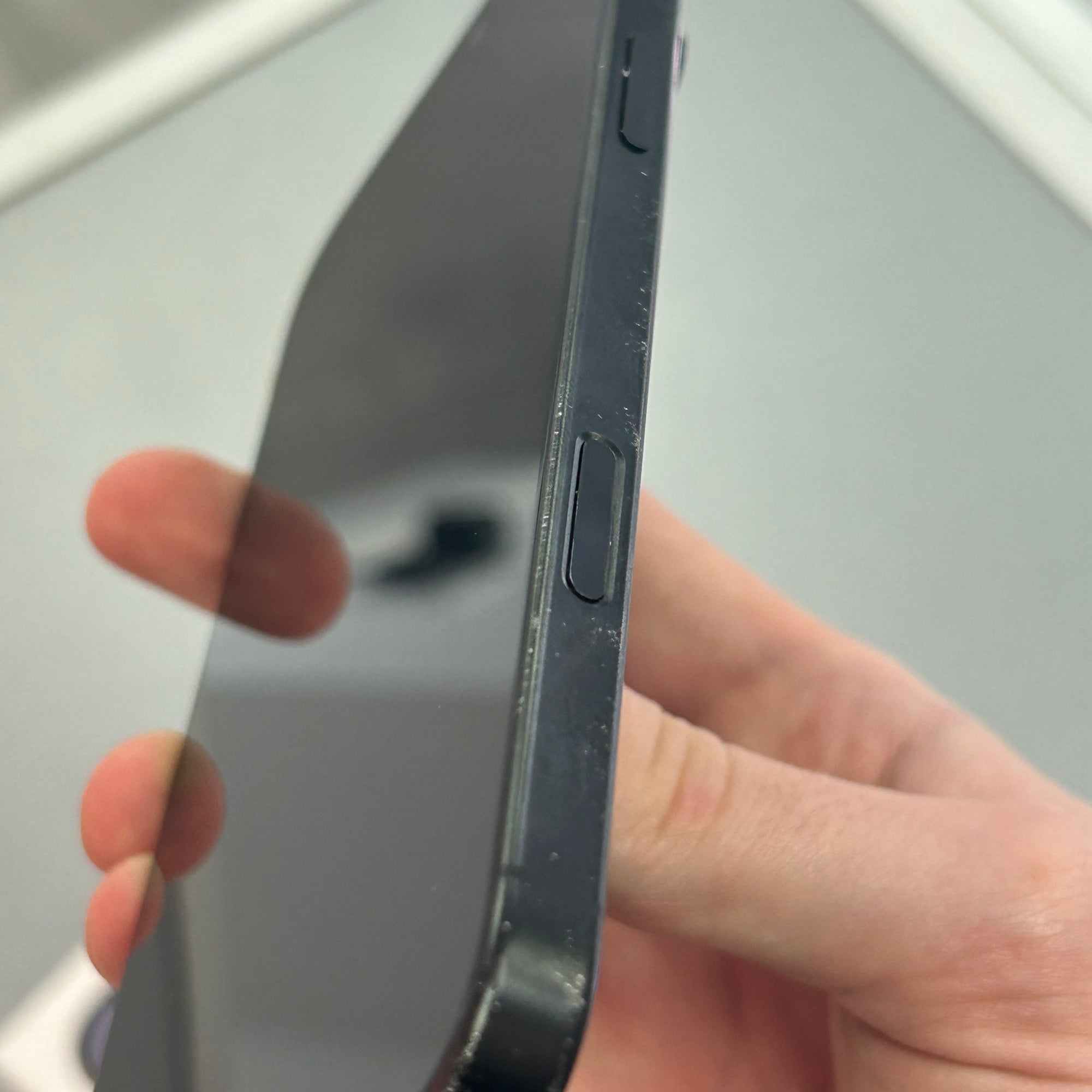 Apple iPhone 16 Pro Max 256GB Black Titanium - 94% Battery Health