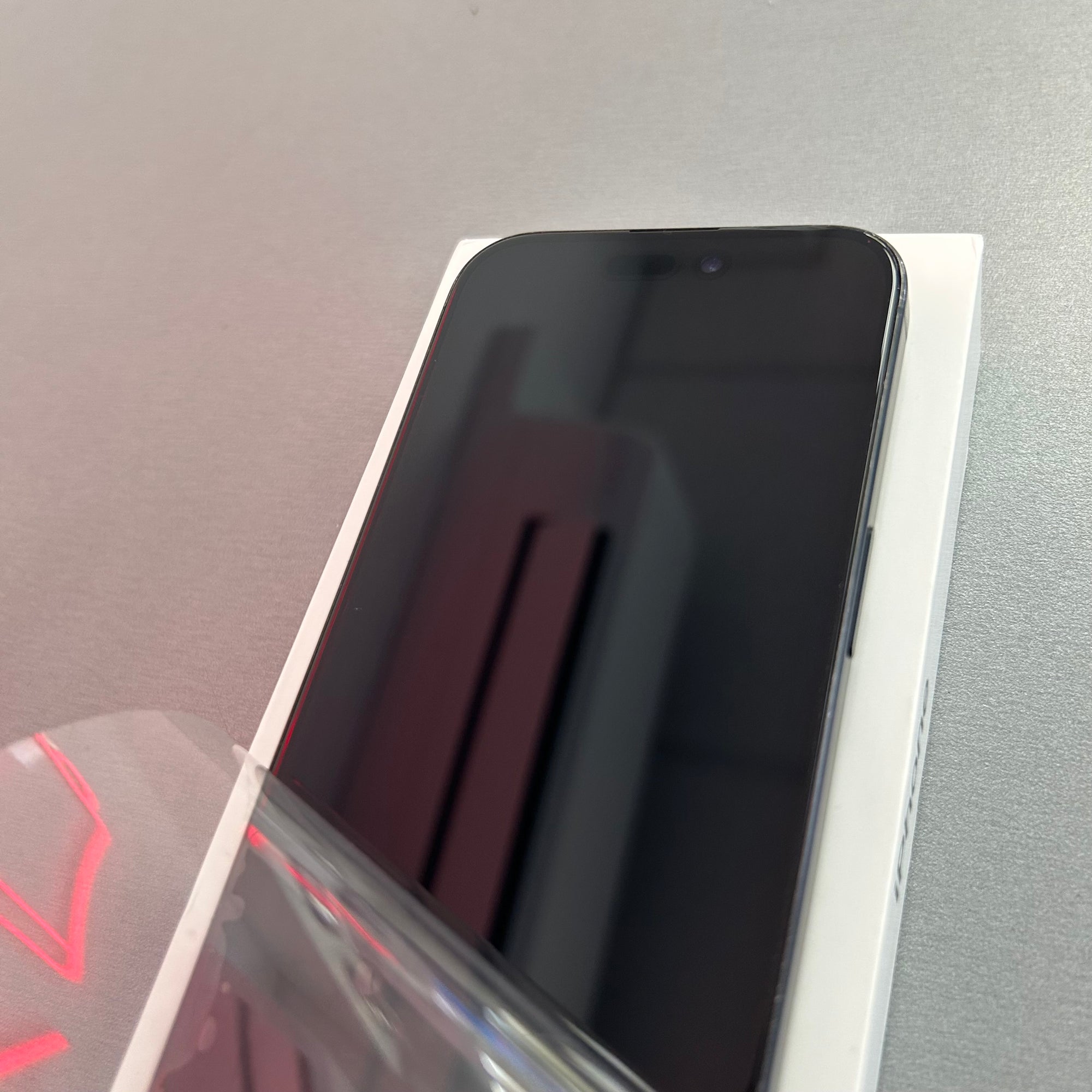 Apple iPhone 15 Pro 128GB - Blue Titanium - 100% Battery Health