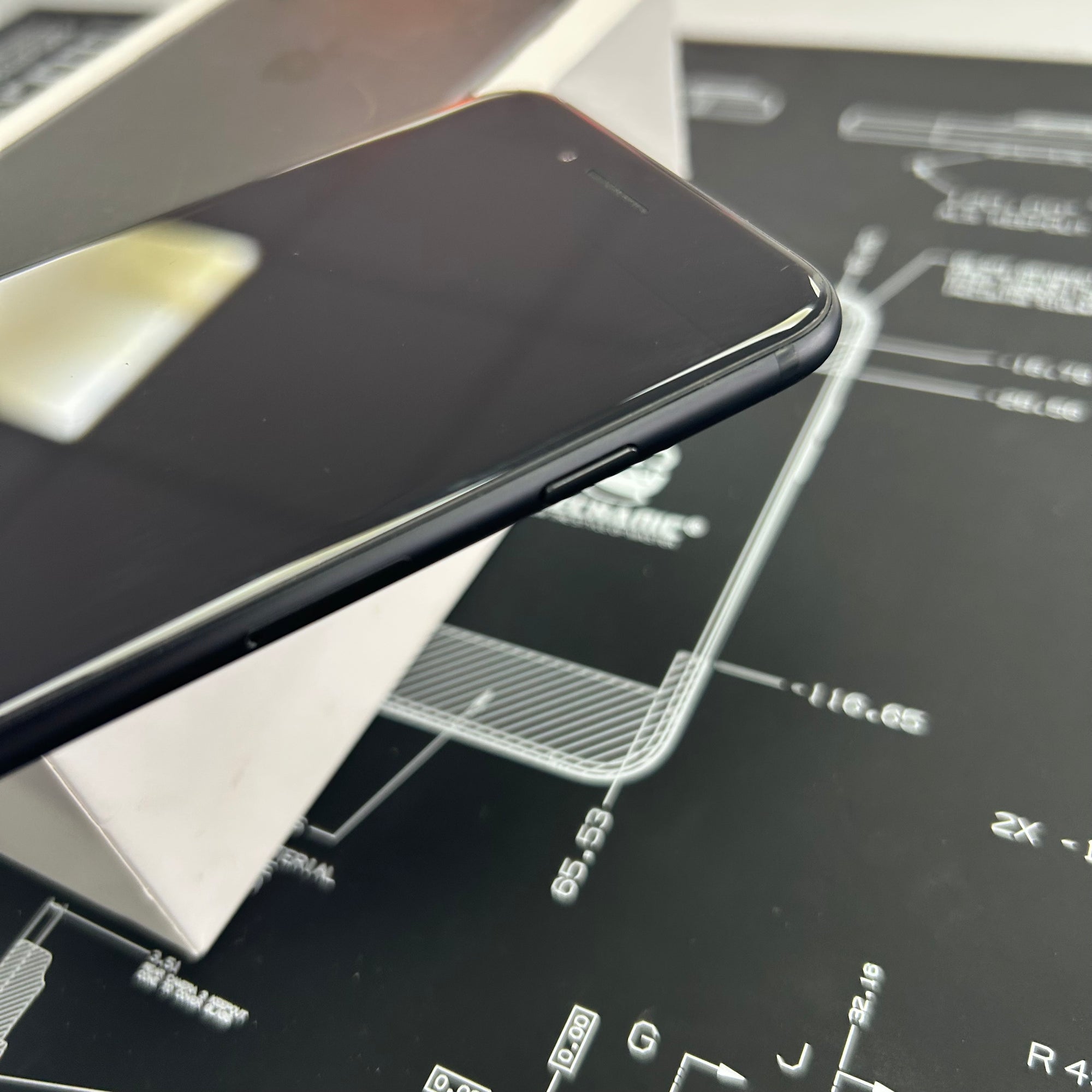 Apple iPhone 7 128GB Black Unlocked