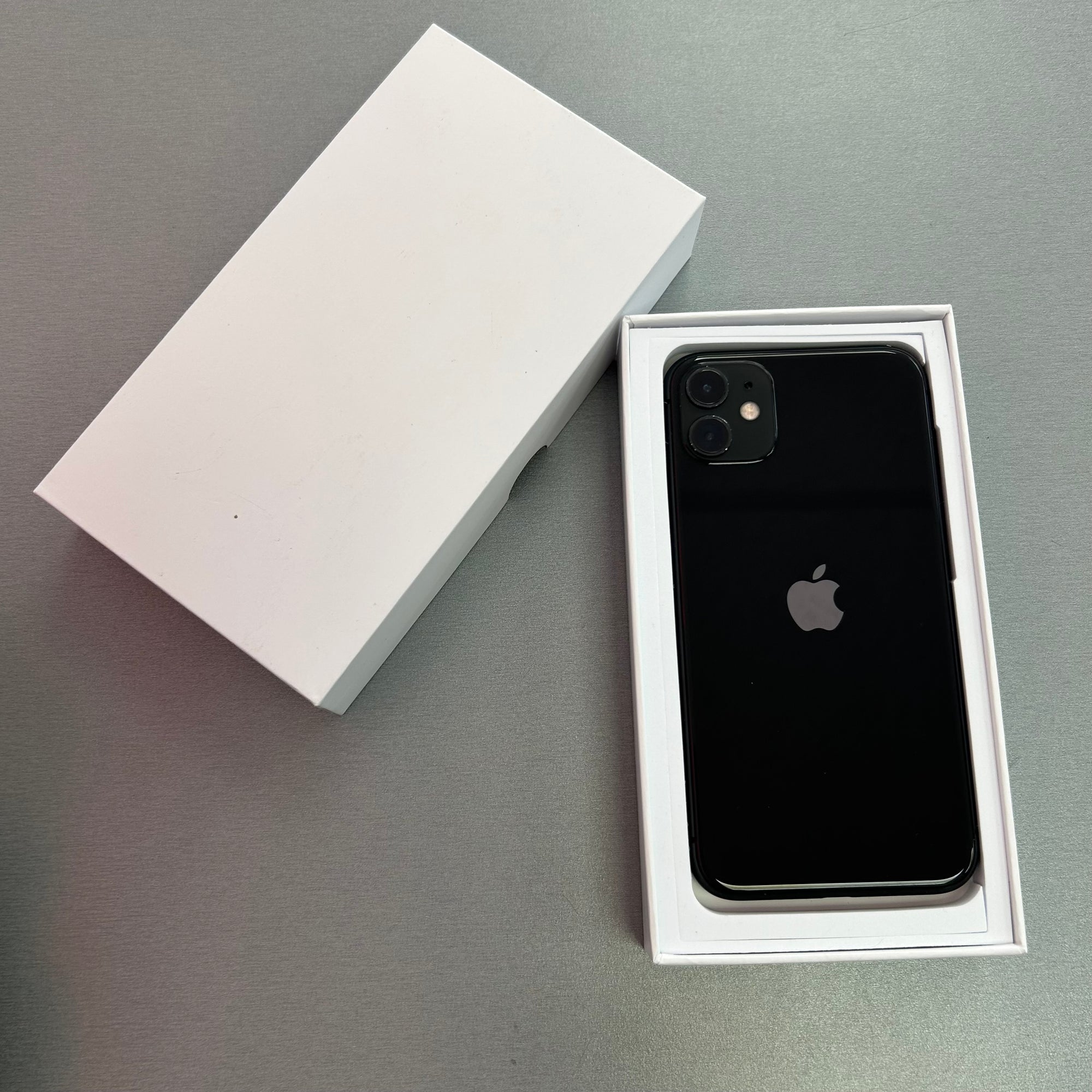 Apple iPhone 11 Black 128GB -  100% Battery Health