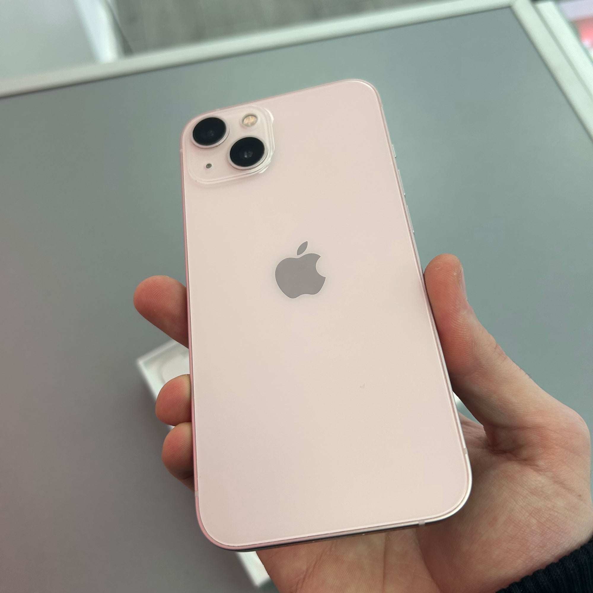 Apple iPhone 13 128GB Pink 100% Battery Health